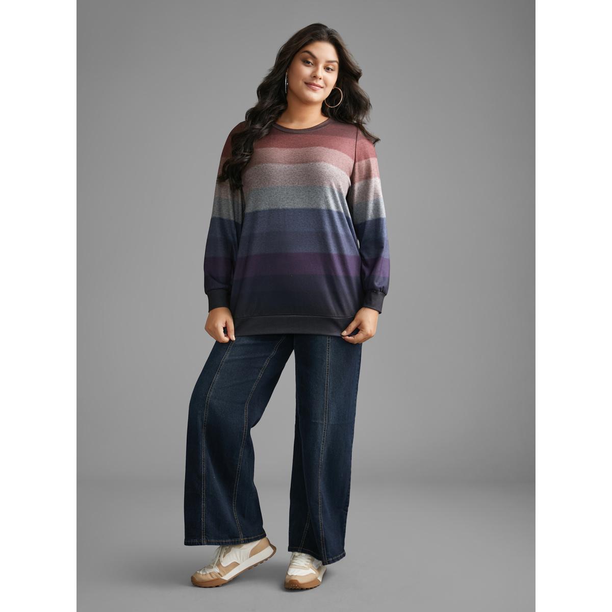 Plus Size Ombre Contrast Round Neck Sweatshirt Women Multicolor Casual Contrast Loose Round Neck Everyday Sweatshirts BloomChic 10/M Product Image