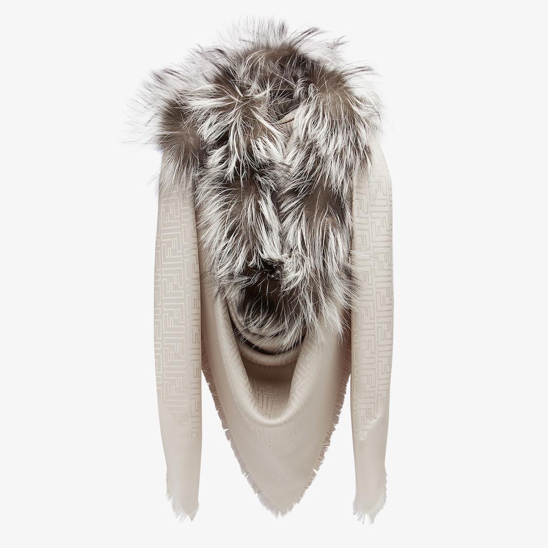 Touch Of Fur ShawlShawl in beige silk and wool Product Image