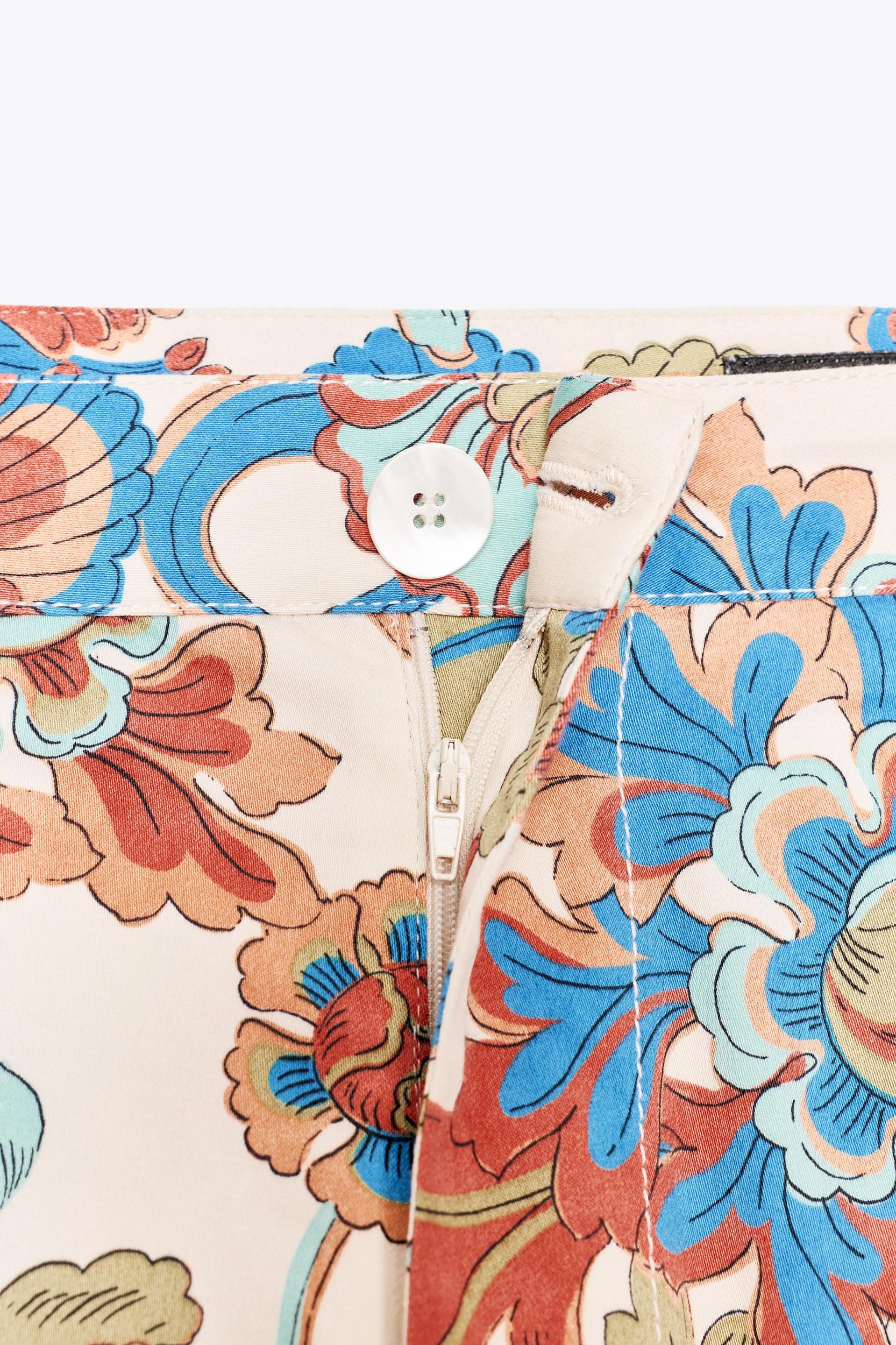 ZW COLLECTION FLORAL MINI FLARE PANTS Product Image