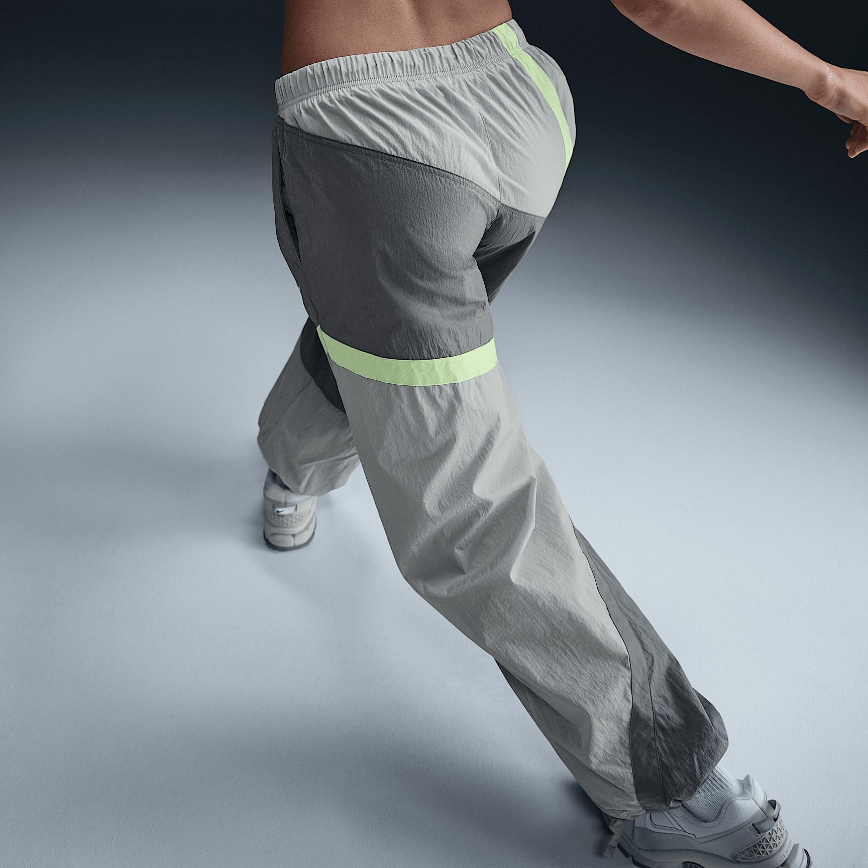 Women's Nike Sportswear Mid-Rise Loose Woven Open-Hem Pants Product Image