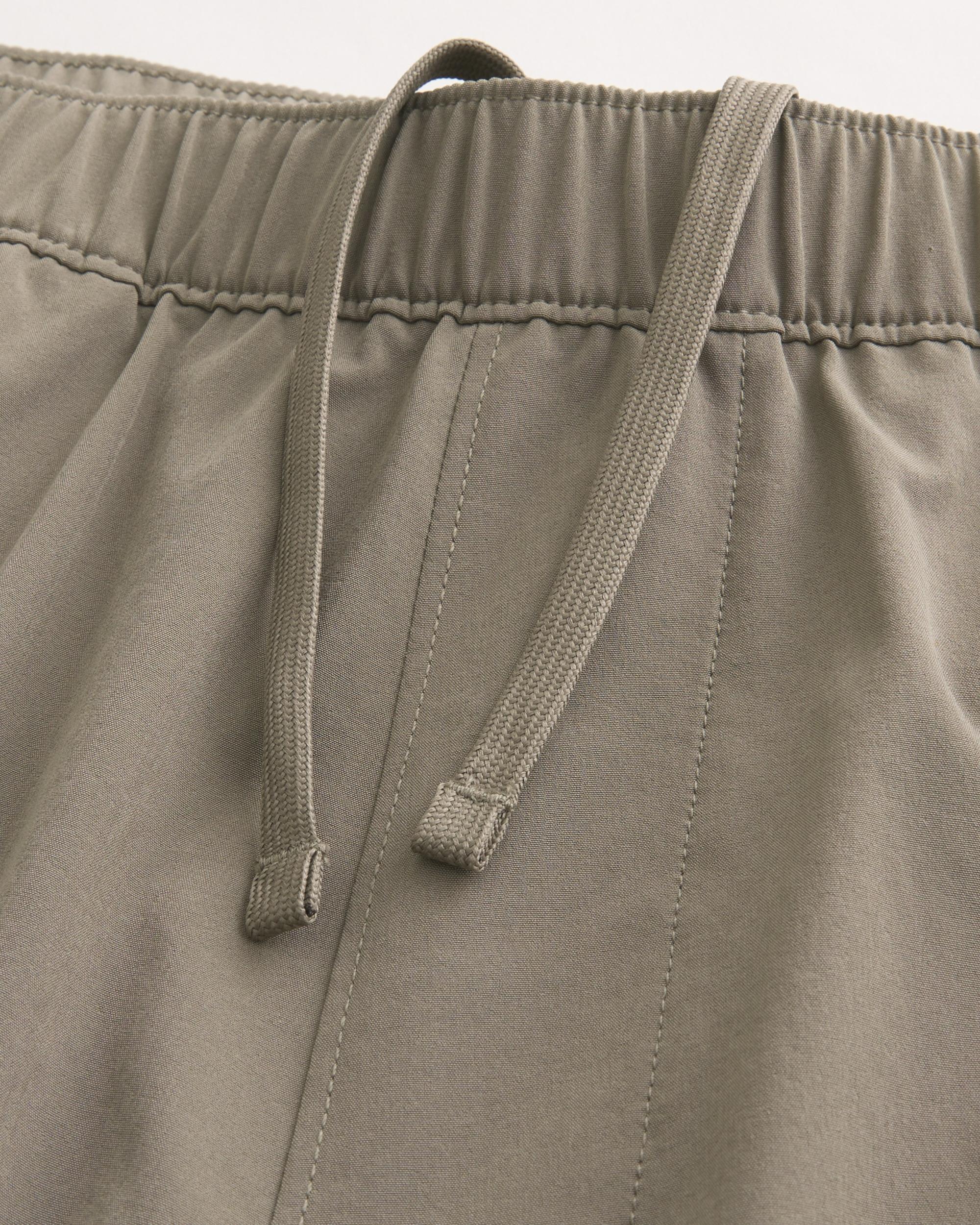 Hybrid Active Shorts 5" Product Image