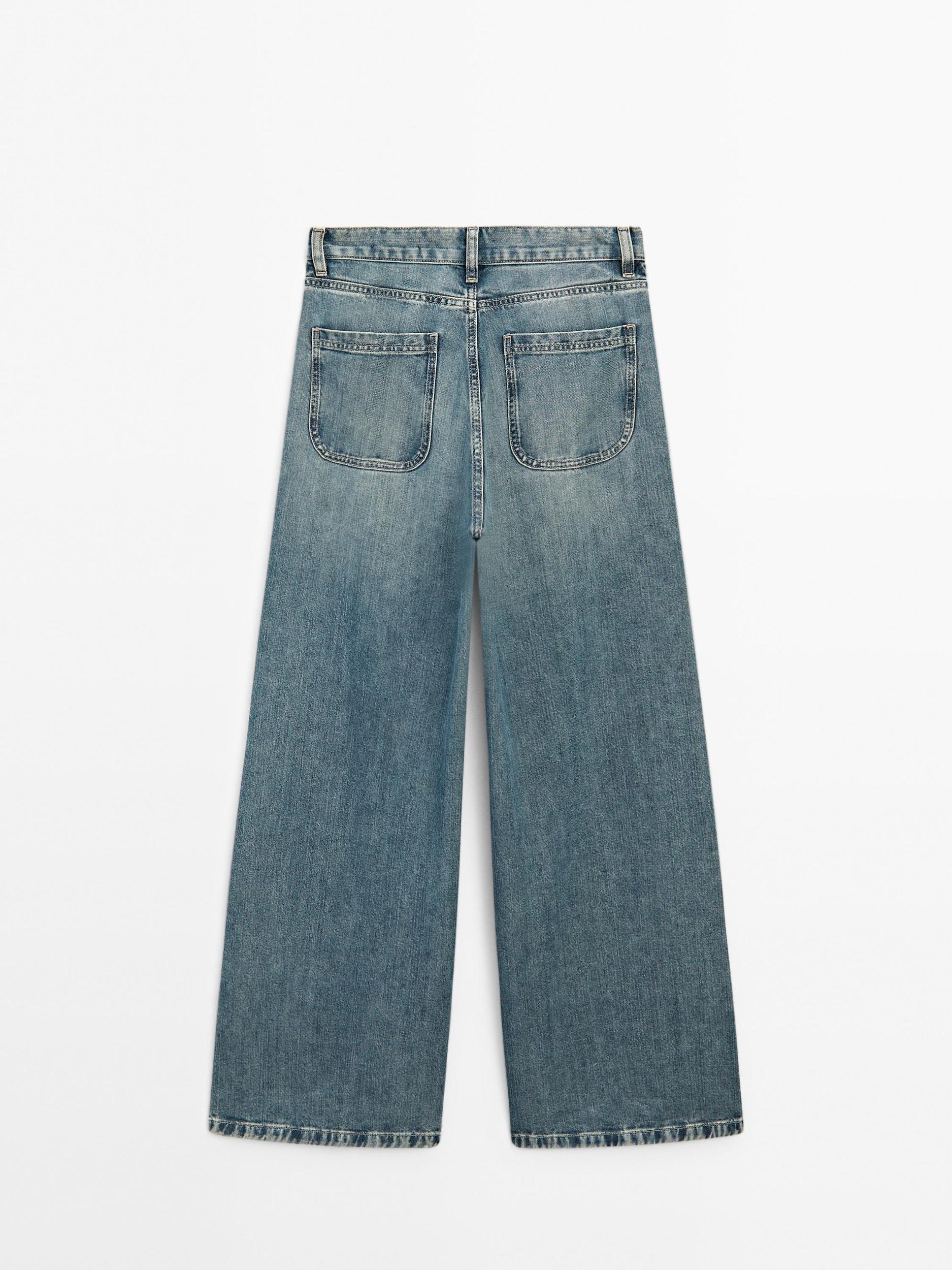 High-waist wide-leg jeans Product Image