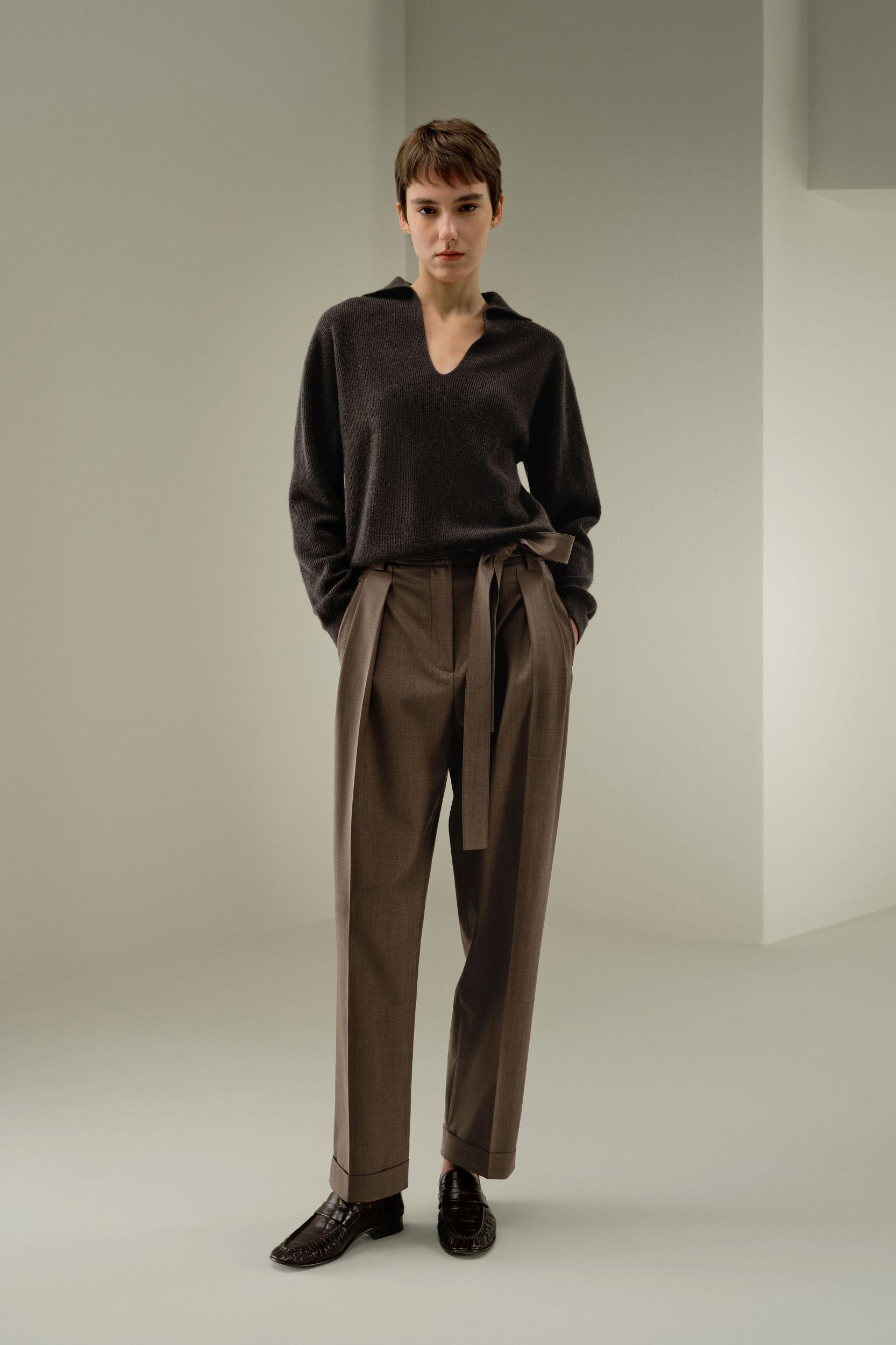 Havana Silk-Wool Barrel leg pants Product Image
