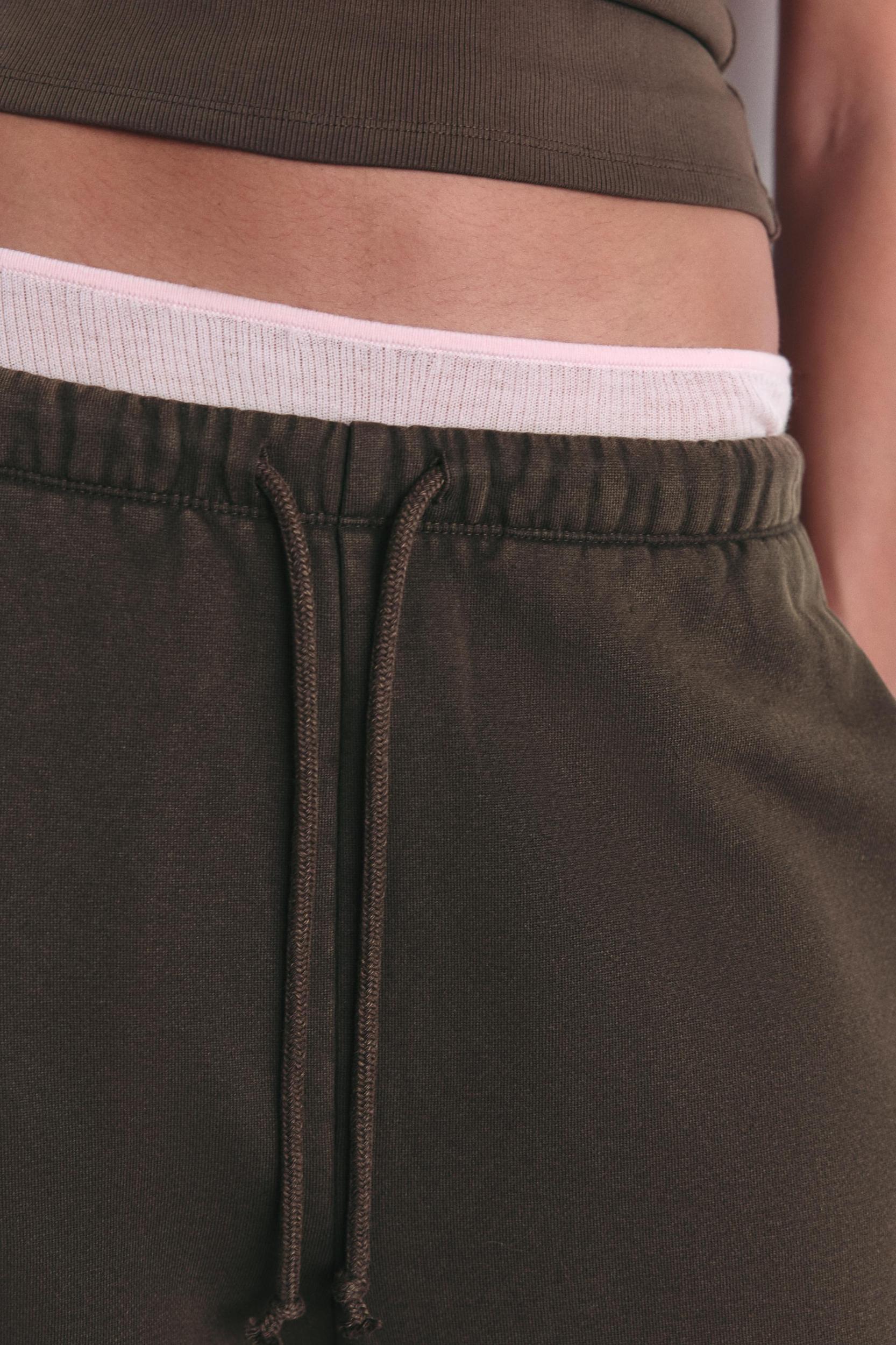 STRAIGHT LEG SWEATPANTS Product Image