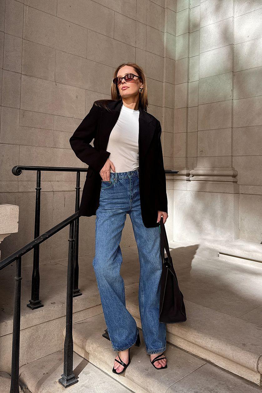 Straight Mid Waist Jeans Black Product Image