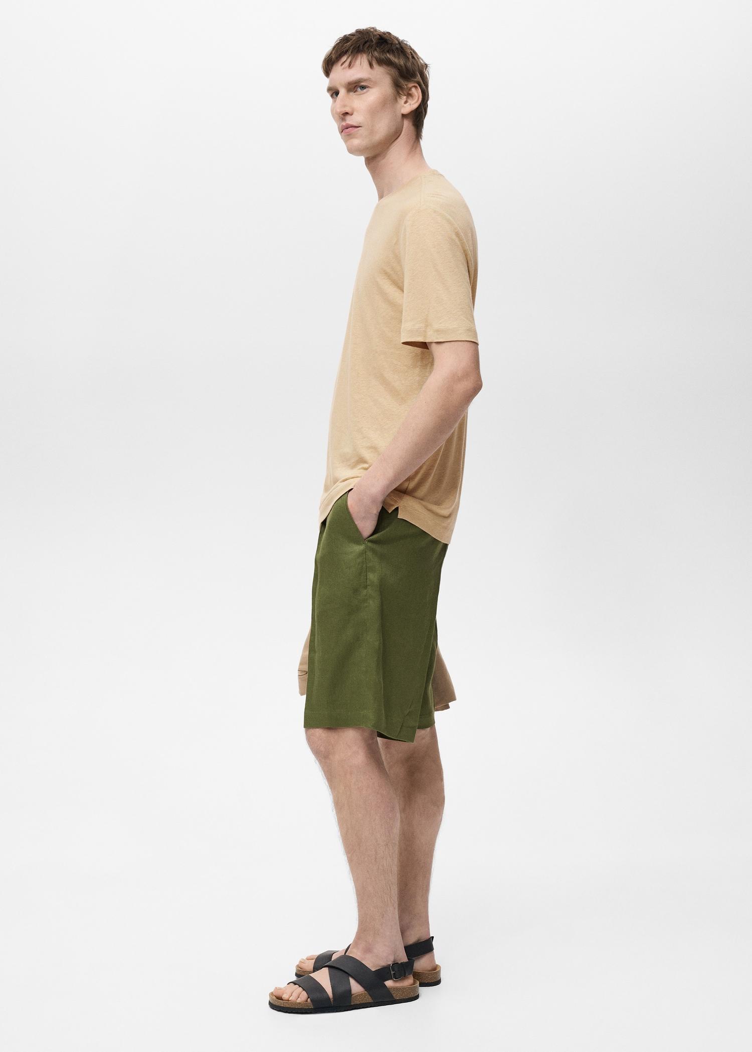 Linen slim-fit t-shirt - Men | MANGO USA Product Image
