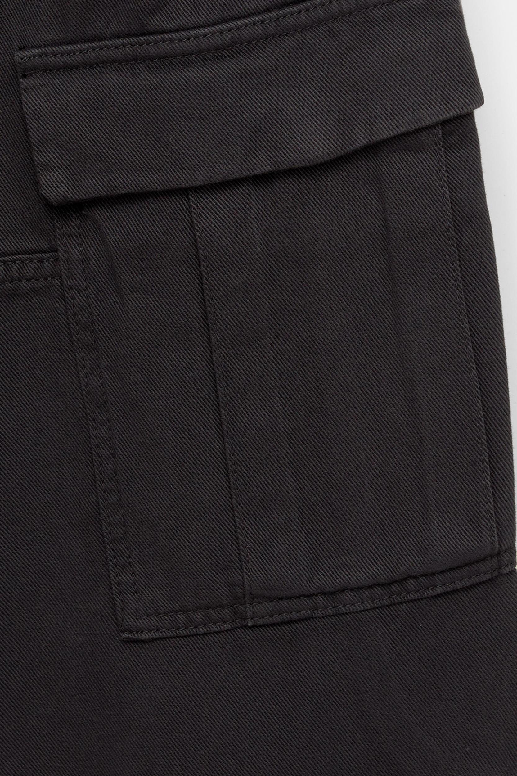 Baggy cargo trousers Product Image