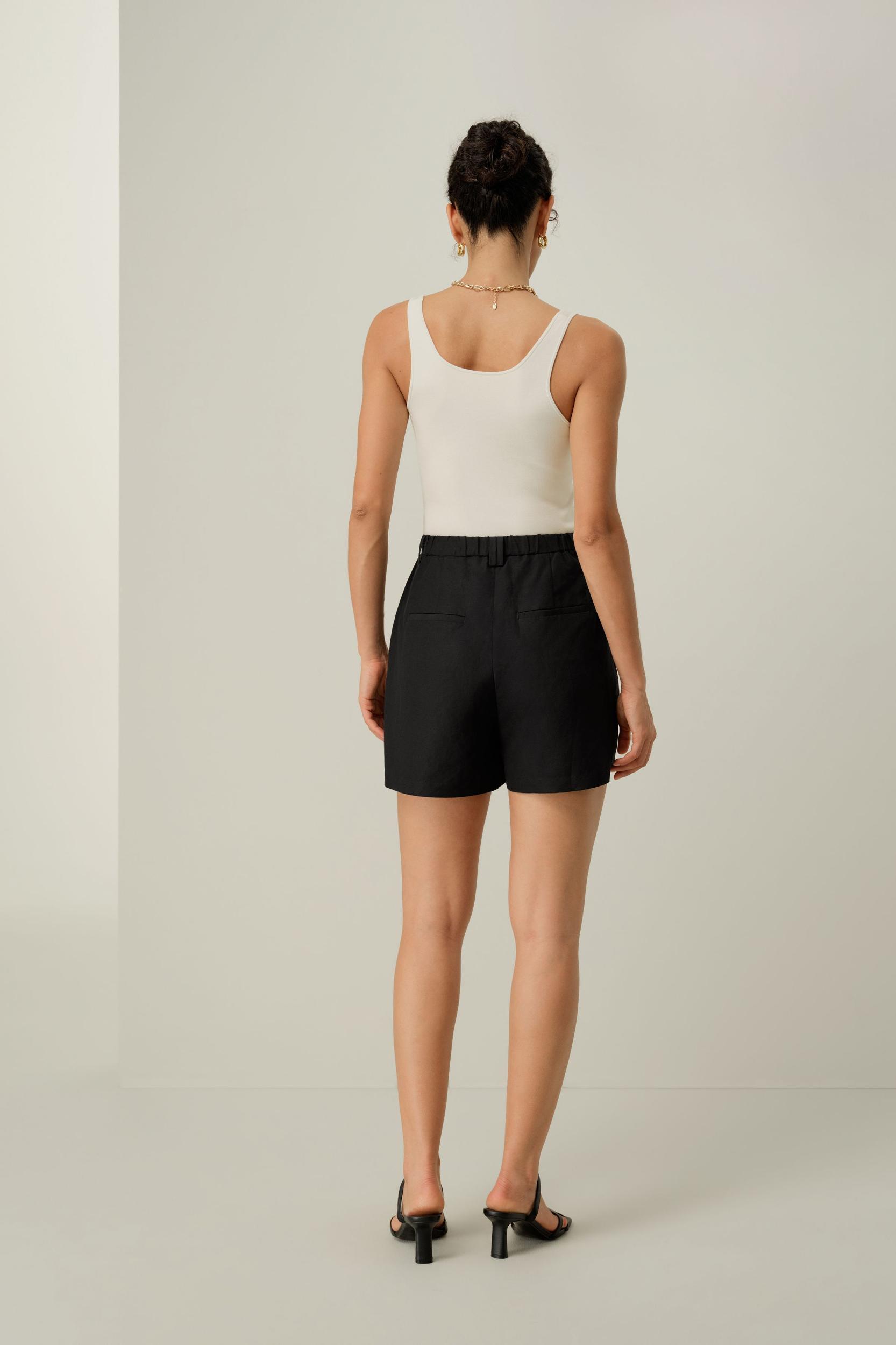 High-Rise Silk Linen Shorts Product Image