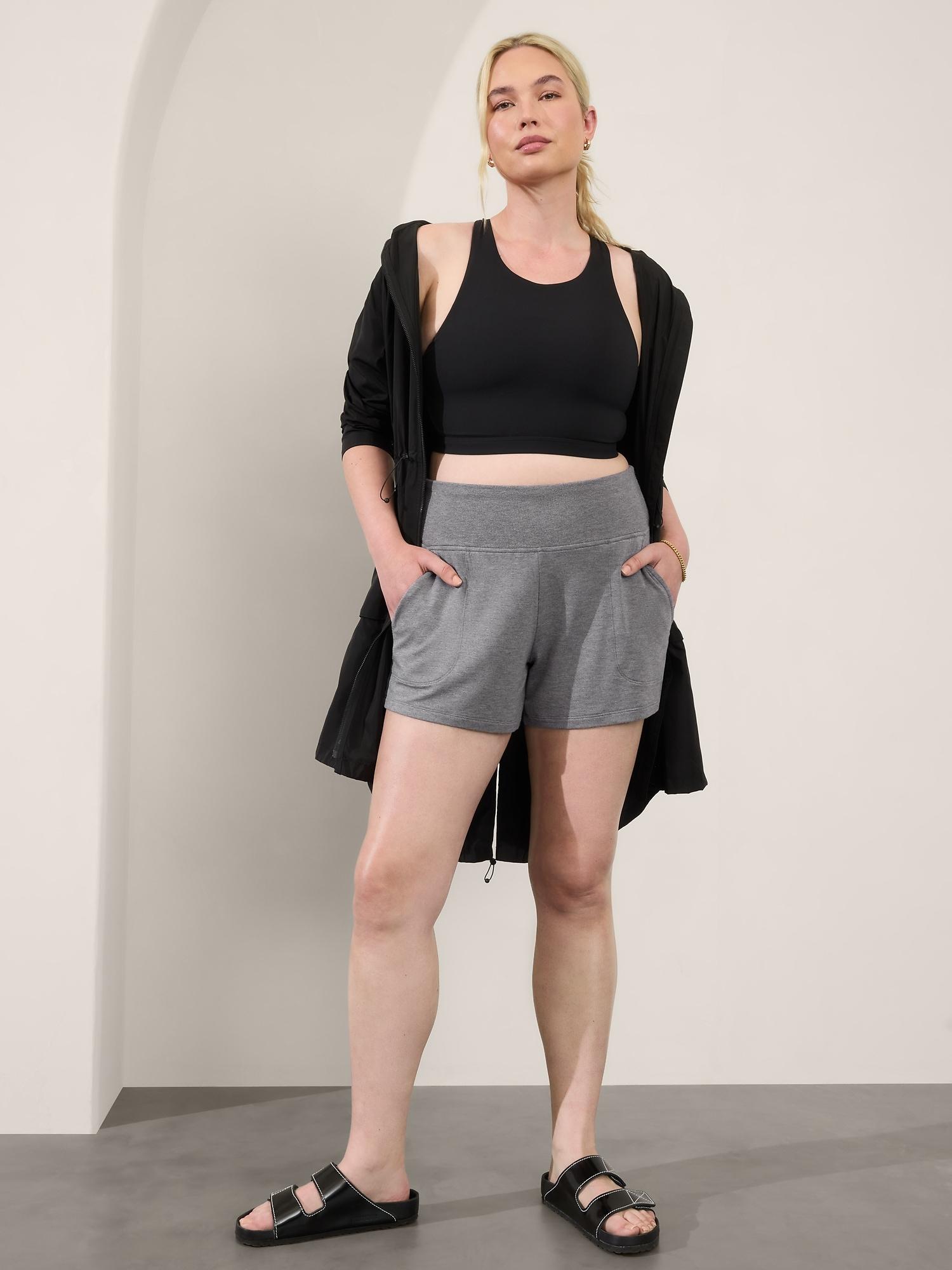 Coaster Luxe High Rise 4 1/2" Shortie Product Image