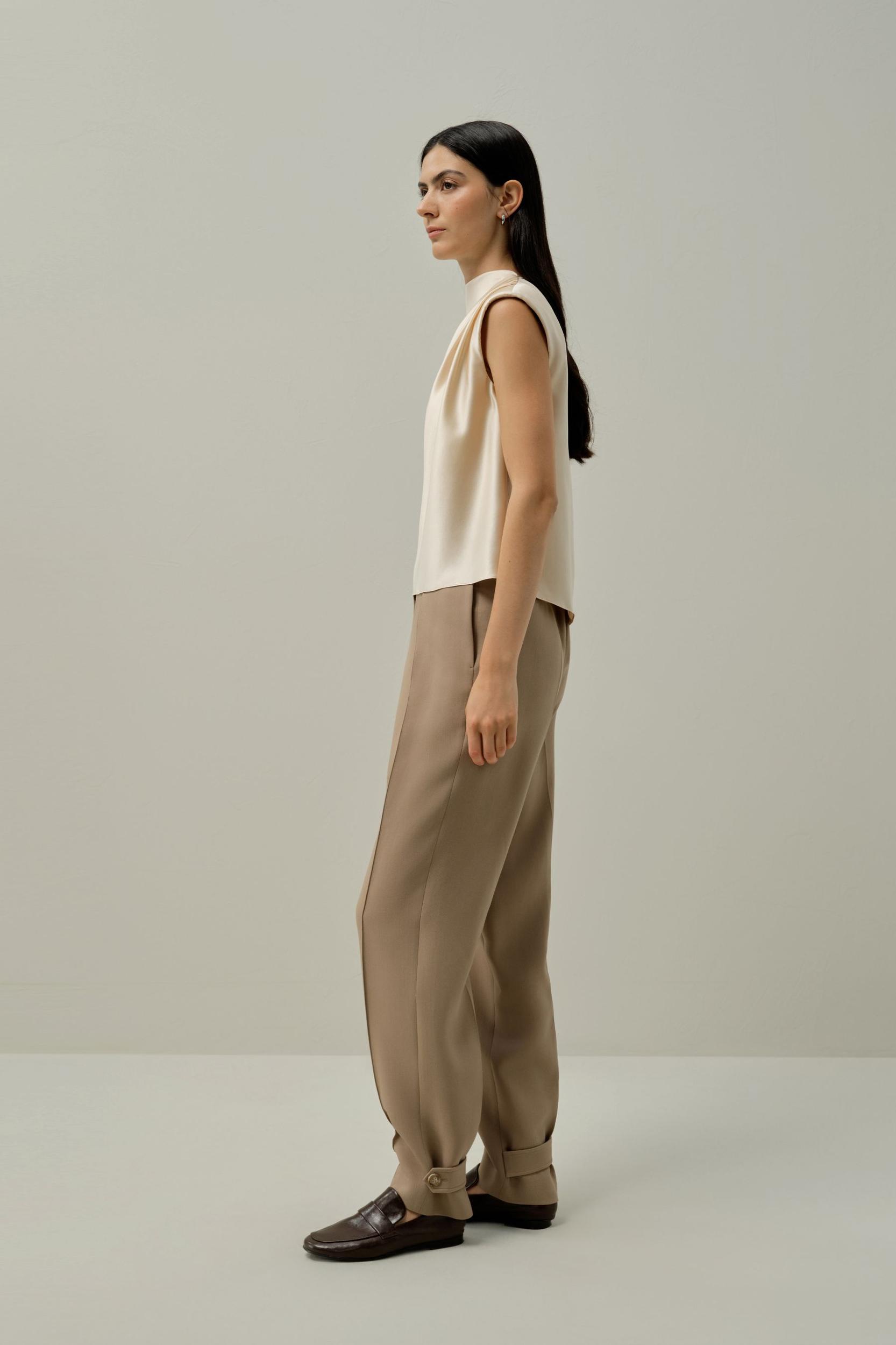 LILYSILK X LYDIA TOMLINSON Grace Top Product Image