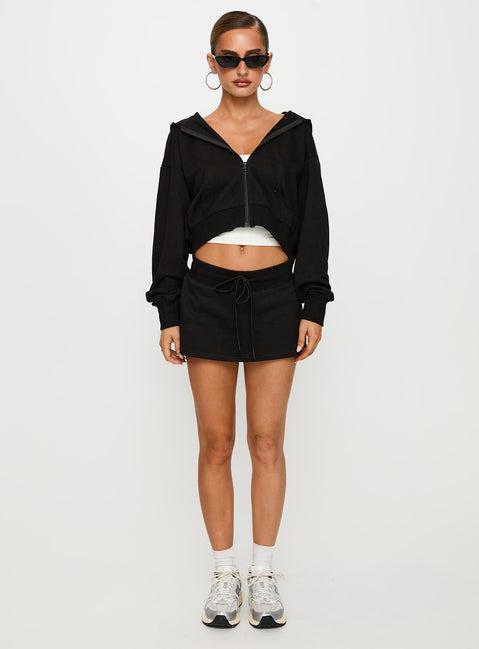 Down Low Fleece Skort Black Product Image