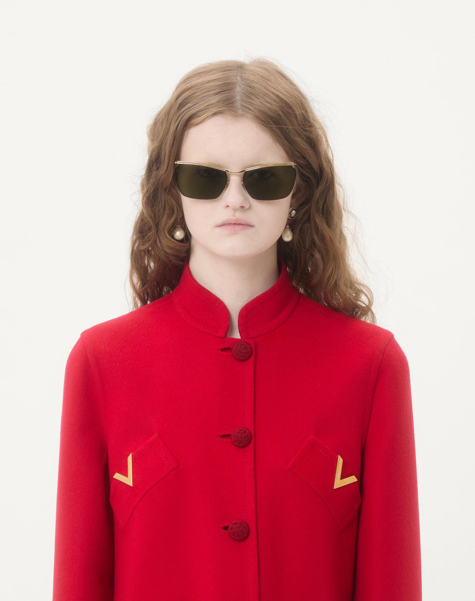 Compact Drap Coat Product Image