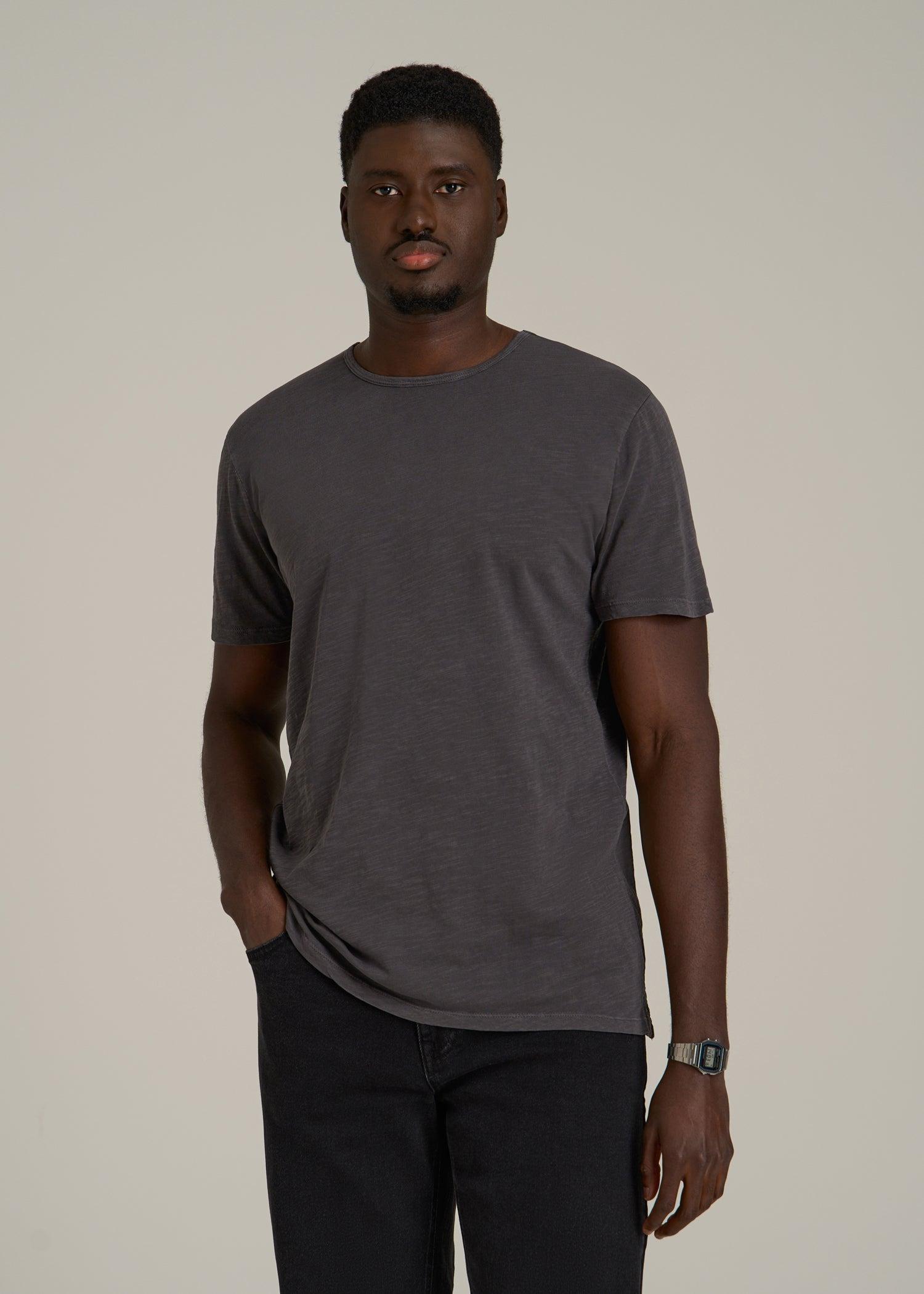 REGULAR-FIT Slub Tee for Tall Men in Charcoal Male Product Image