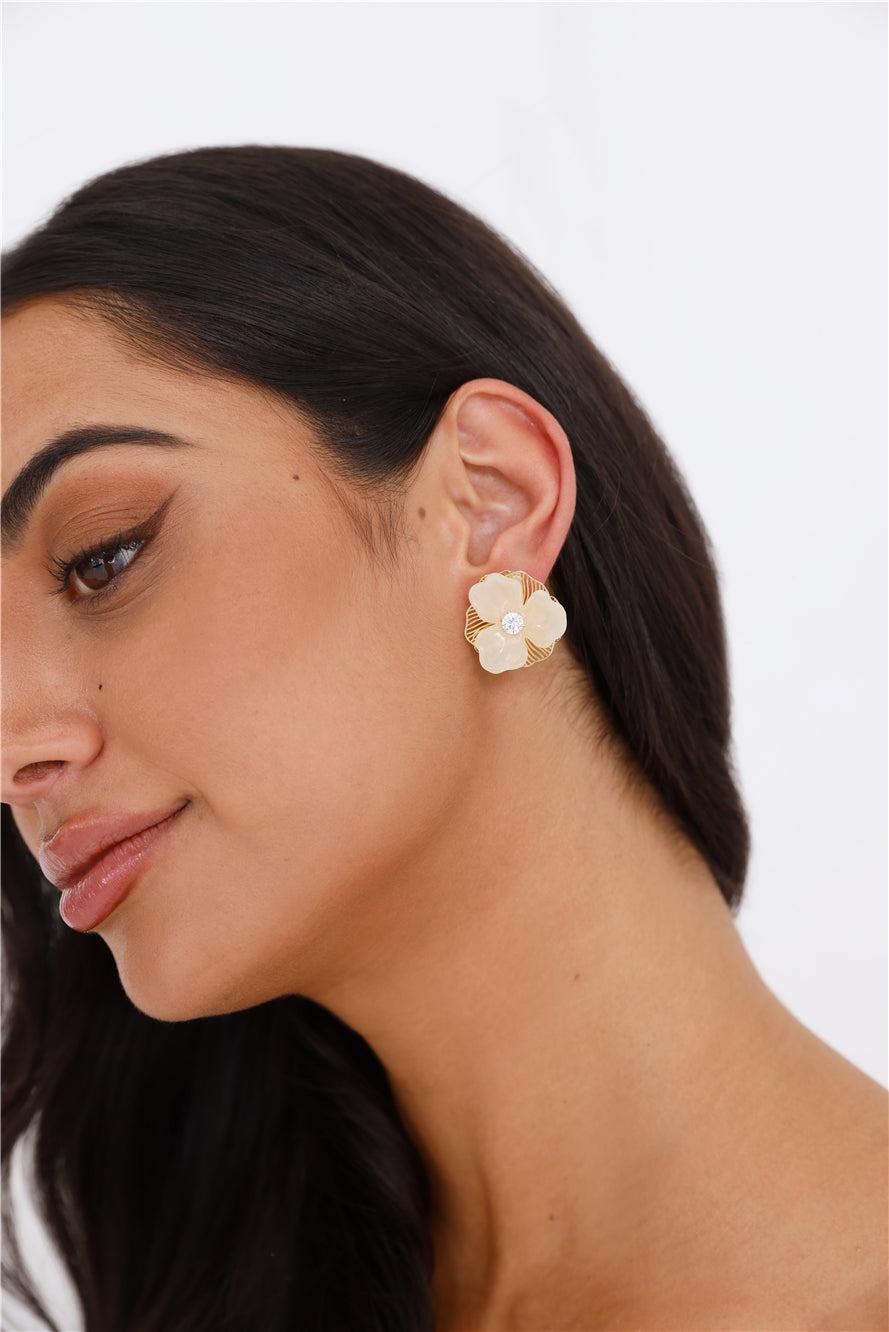 18k Gold Plated Delicate Petals Earrings Gold Product Image