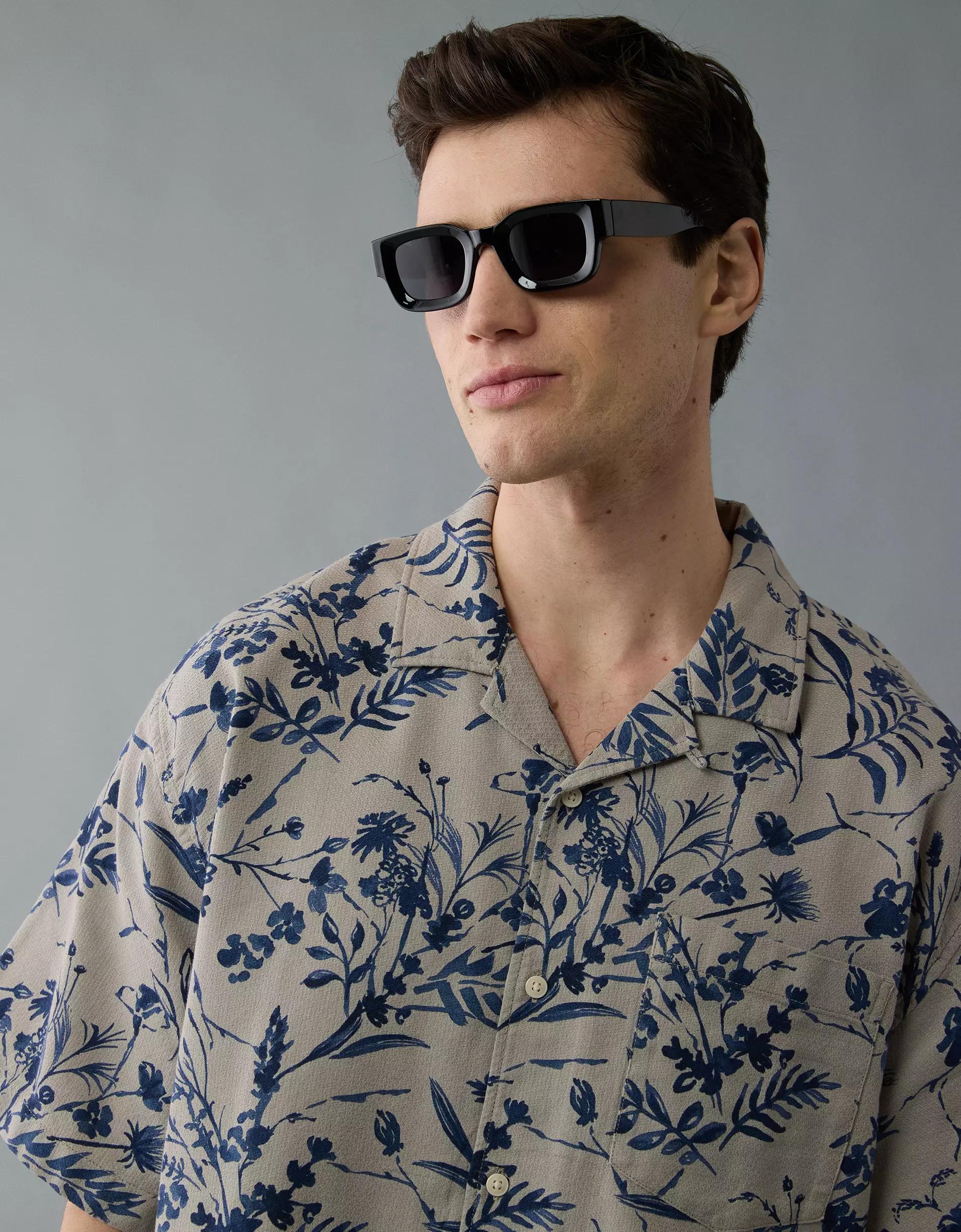 AE Poolside Floral Button-Up Shirt Product Image