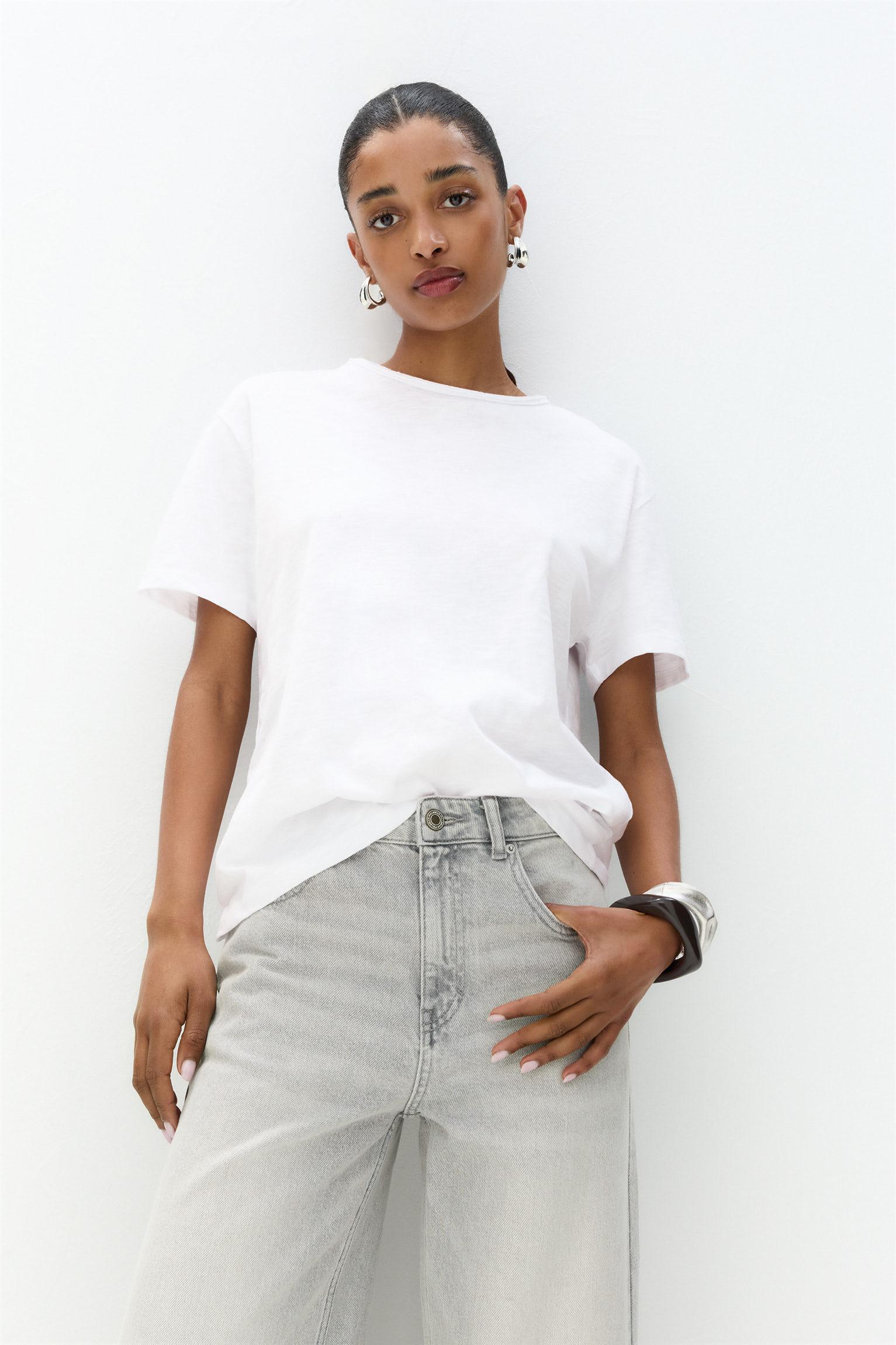 T-shirt with unfinished trims Product Image