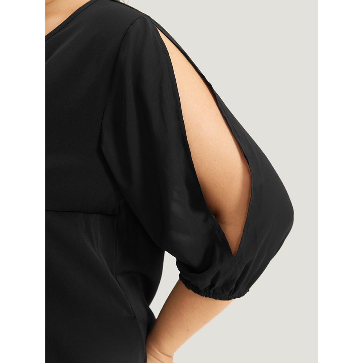 Plus Size Solid Pocket Cut Out V Neck Dress Black Women Office Elastic cuffs V-neck Elbow-length sleeve Curvy Knee Dress BloomChic 26/4X Product Image