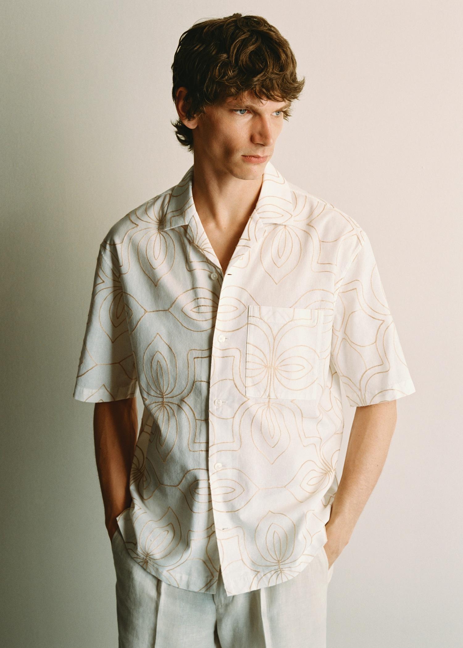 Shirt with embroidered bowling collar - Men | MANGO USA Product Image