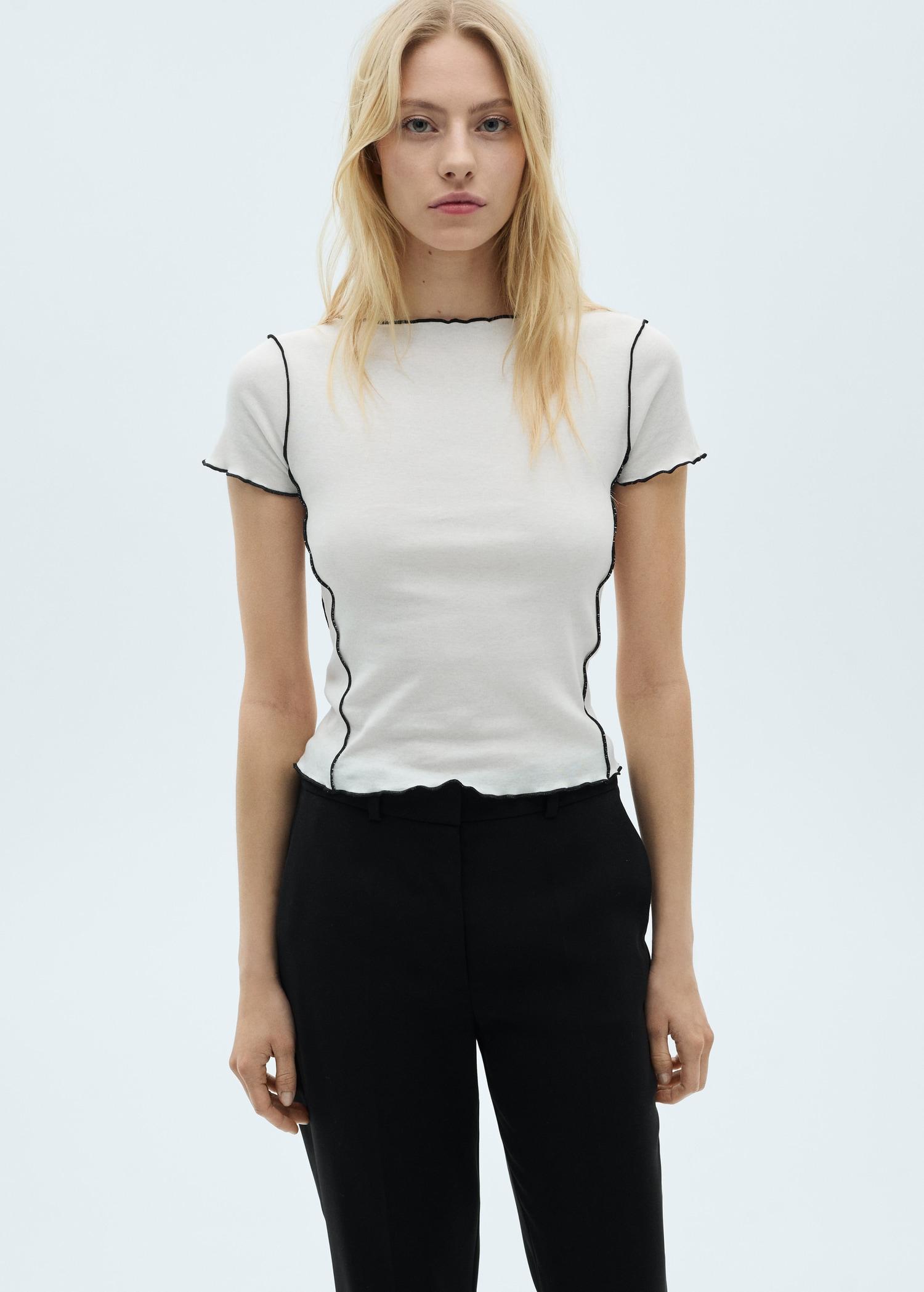 Crop top t-shirt with contrasting trim - Women | MANGO USA Product Image