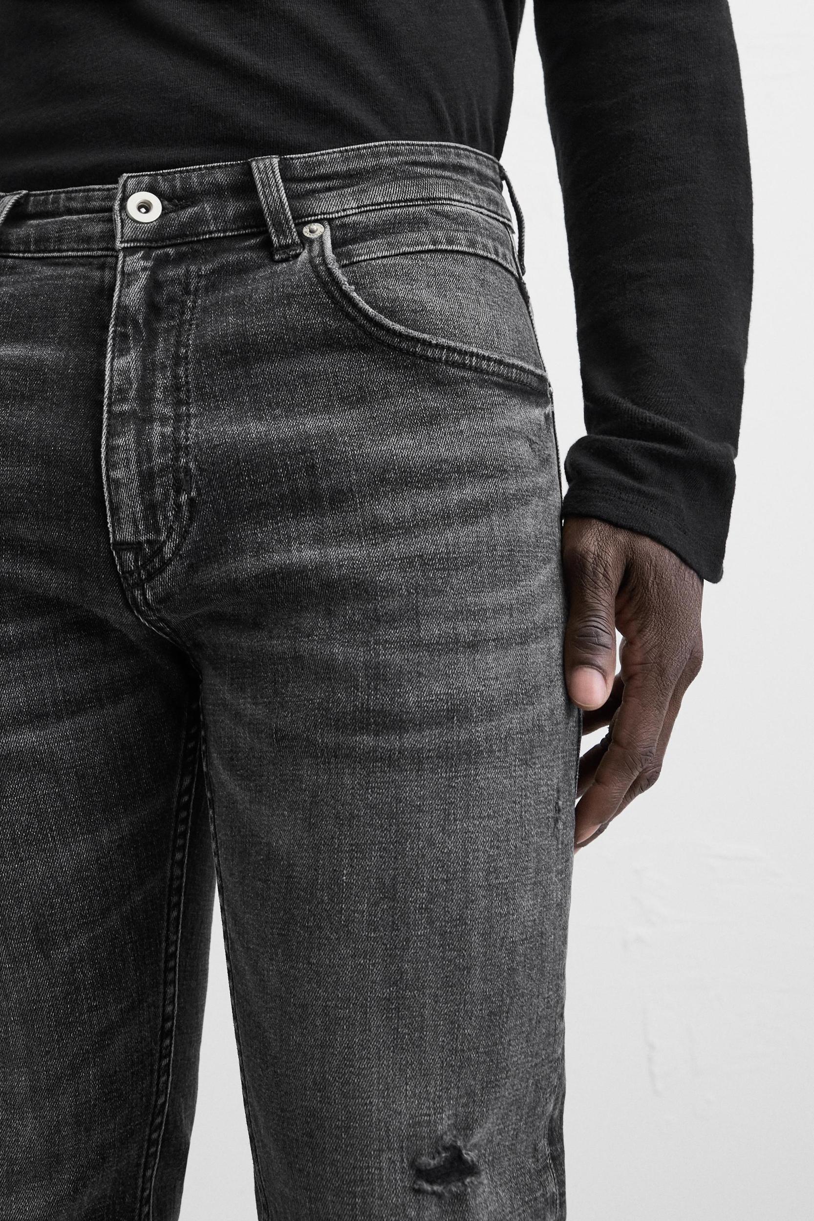 RIPPED SKINNY FIT JEANS Product Image