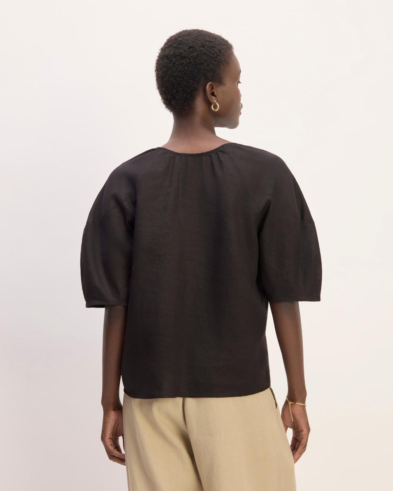 The Scoop Top in Linen Product Image