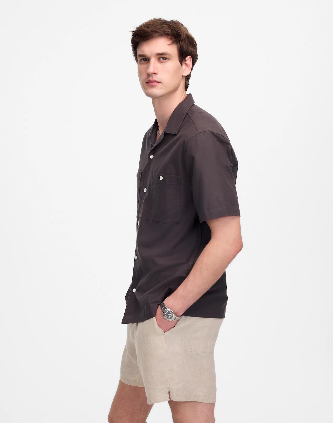 Everywear Short in Linen Product Image