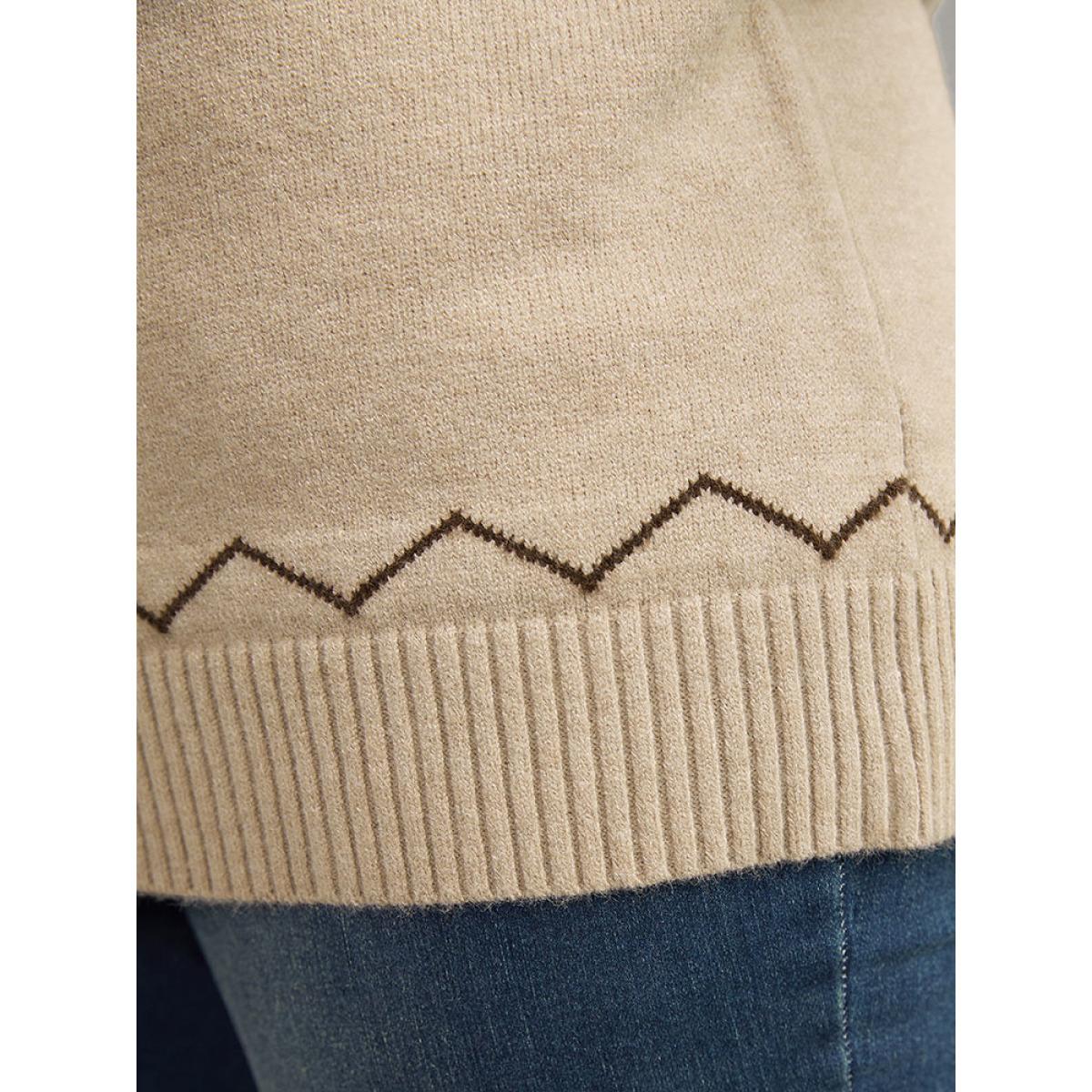 Plus Size Supersoft Essentials Anti-Pilling Snowflake Print Pullover Multicolor Women Casual Loose Long Sleeve V-neck Dailywear Pullovers BloomChic 18-20/2X Product Image