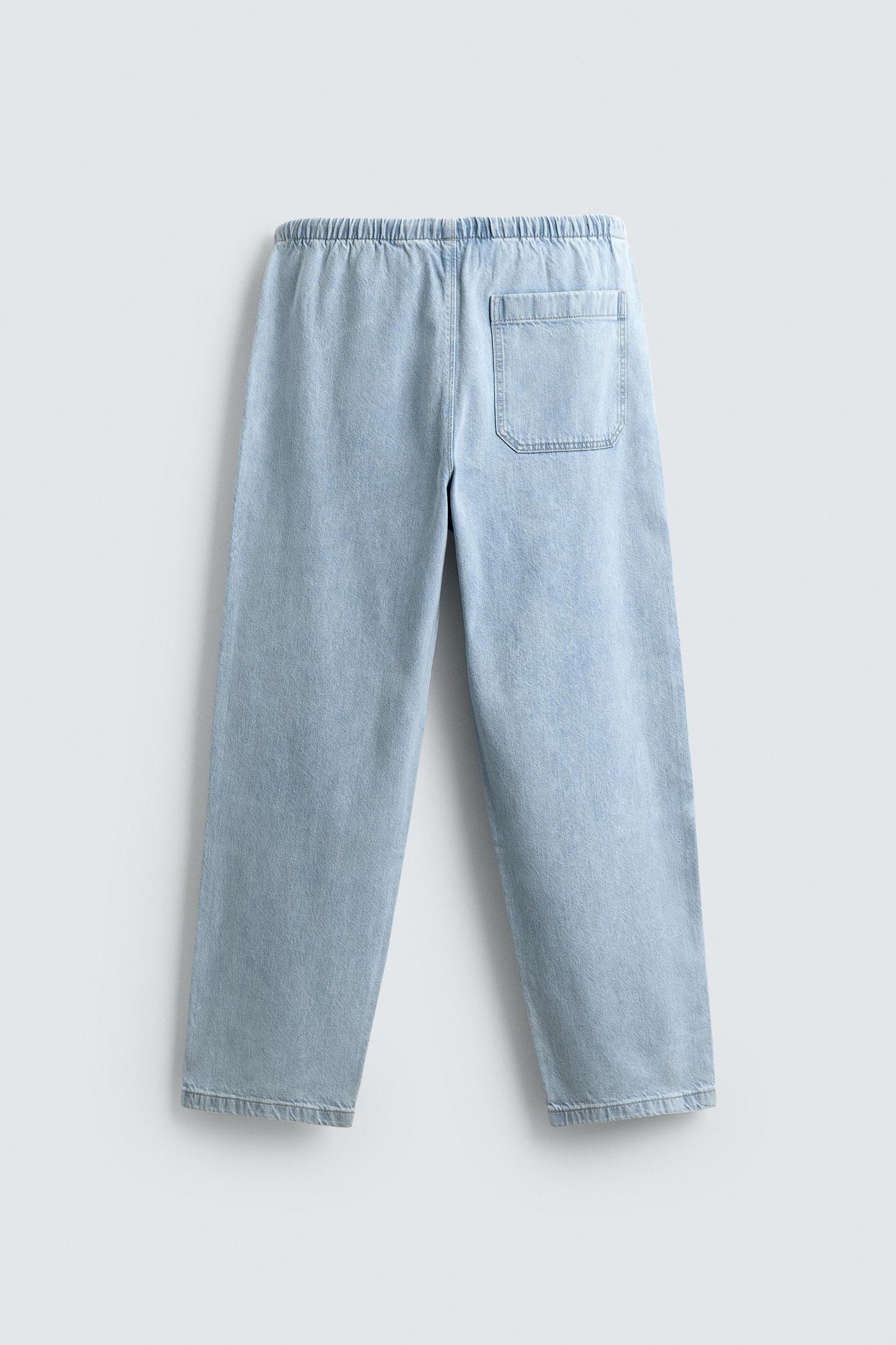 LIGHTWEIGHT JOGGER FIT JEANS Product Image