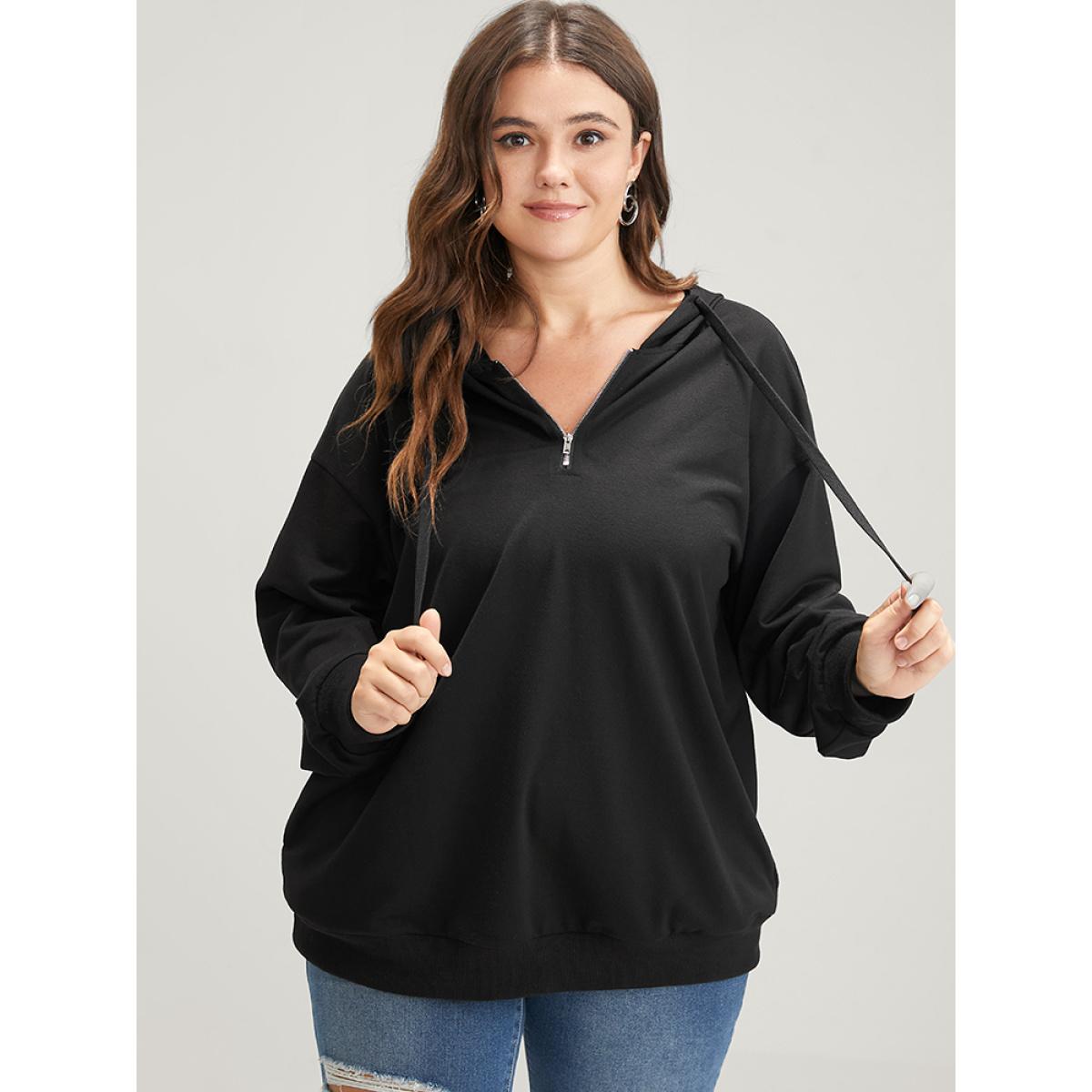 Plus Size Solid Zipper Front Pocket Drawstring Hooded Sweatshirt Women Black Casual Zipper Hooded Dailywear Sweatshirts BloomChic 30/6X Product Image