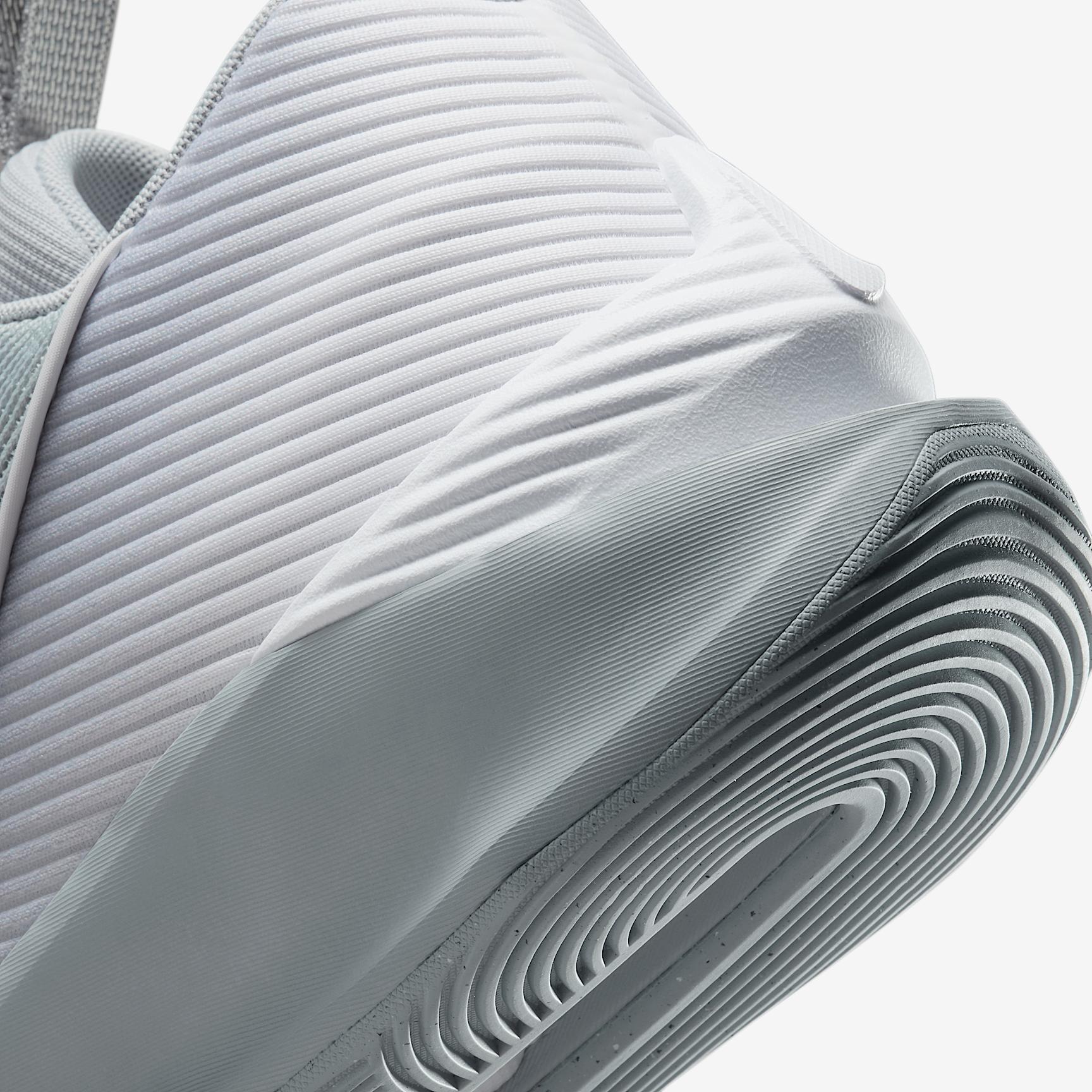 Nike Mens G.T. Jump Academy Basketball Shoes | HQ8032-001 Product Image