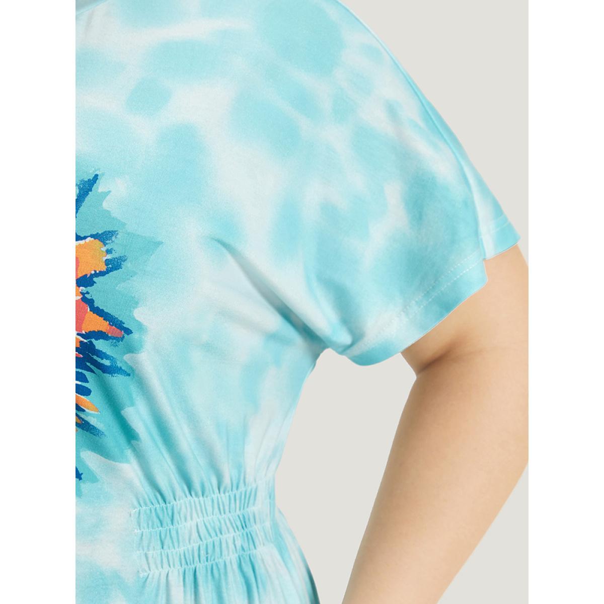 Plus Size Tie Dye Heart Print Shirred Batwing Sleeve Dress Multicolor Women Casual Tie Dye Round Neck Short sleeve Curvy Midi Dress BloomChic 14-16/1X Product Image