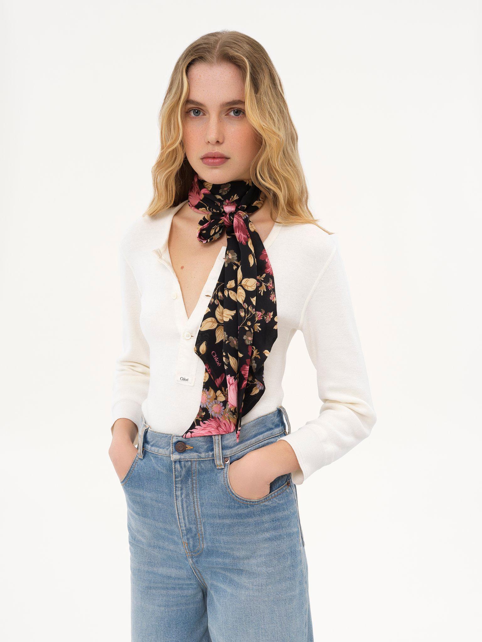 The Chloé Peonies wide bandeau scarf in silk charmeuse Product Image