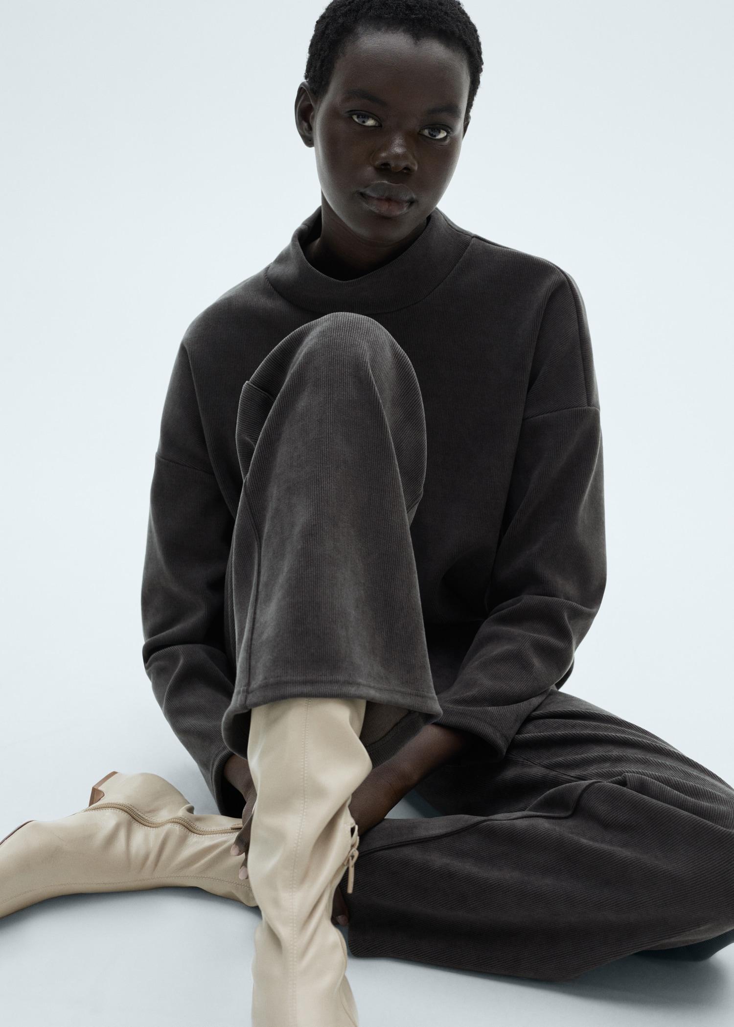 Corduroy straight pants - Women | MANGO USA Product Image