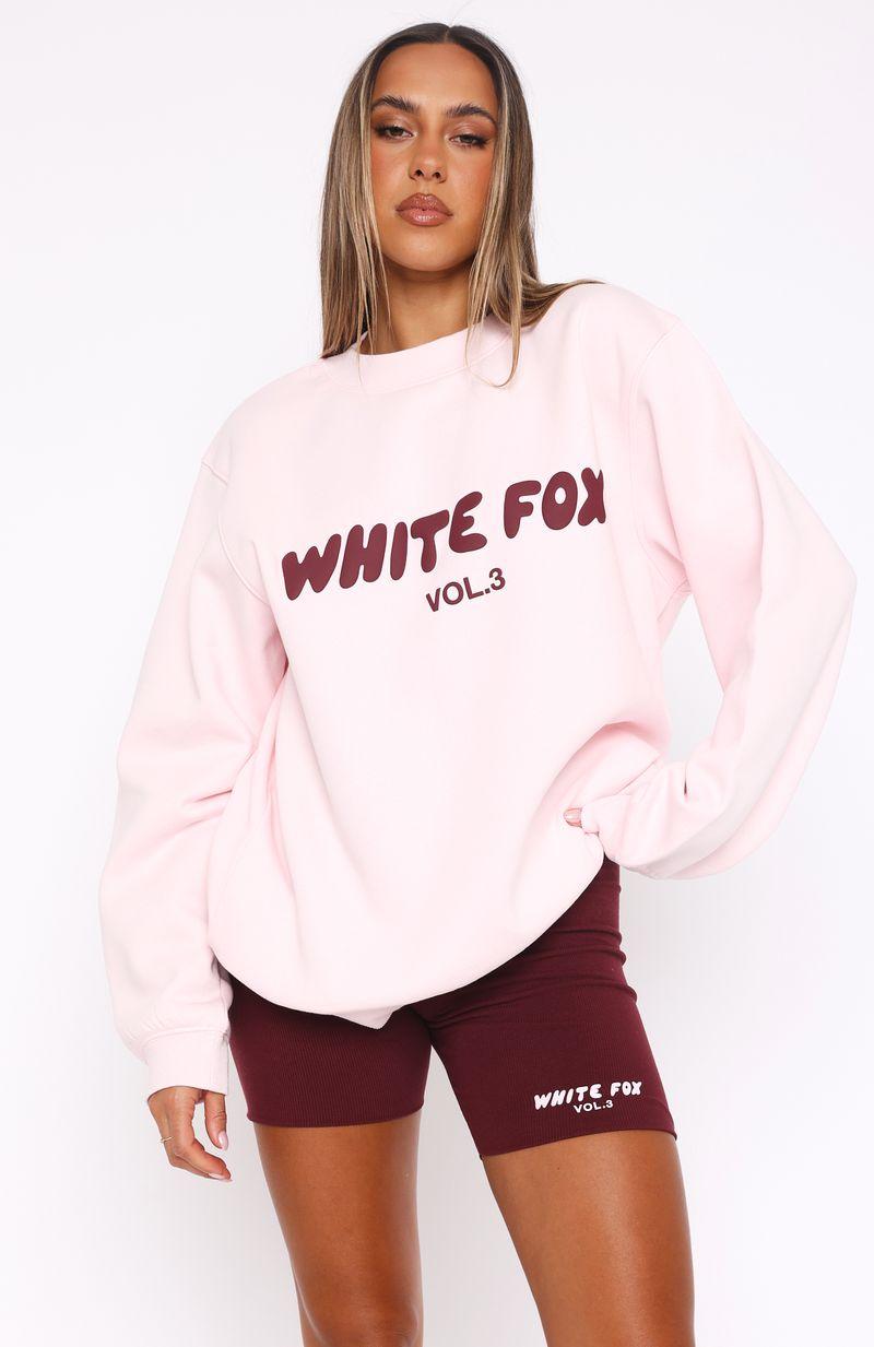 Offstage Sweater Cupcake Product Image