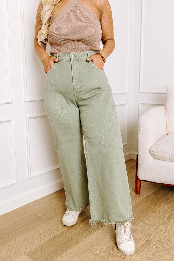 Risen Iris Midrise Wide Leg Jean in Sage Curves Product Image
