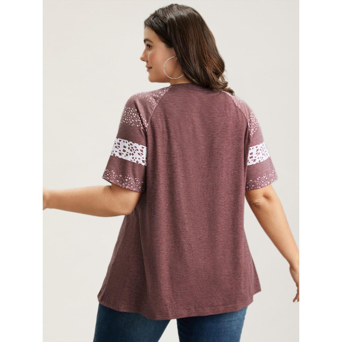 Plus Size Ditsy Floral Colorblock Contrast Raglan Sleeve T-shirt Russet Women Leisure Contrast Ditsy Floral V-neck Casual T-shirts BloomChic 30/6X Product Image
