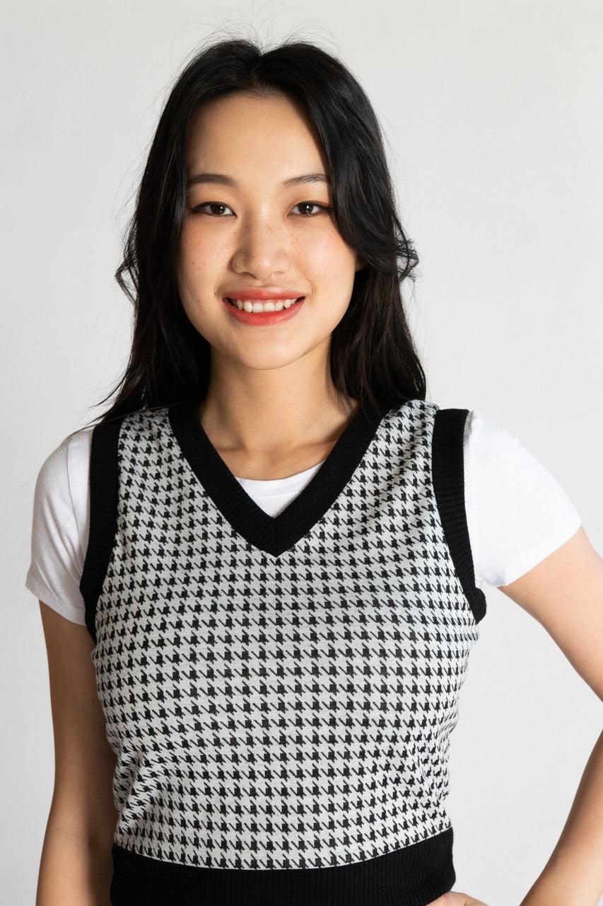 Houndstooth Sweater Vest With Tee Product Image