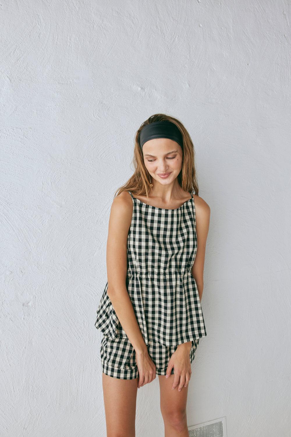 Freda Shorts Black Check Product Image
