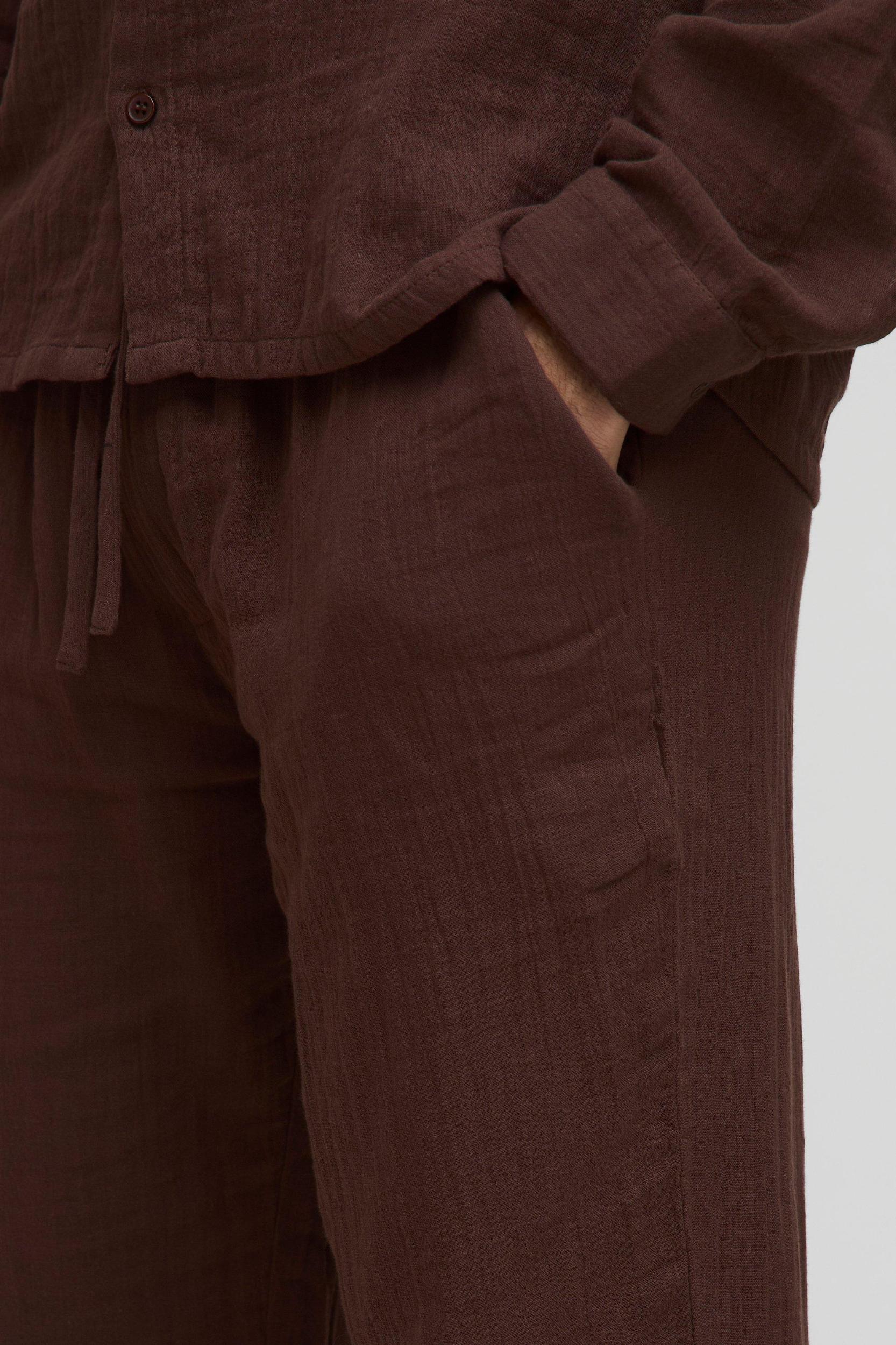 Straight Leg Elasticated Waist Cheesecloth Trouser | boohooMAN USA Product Image