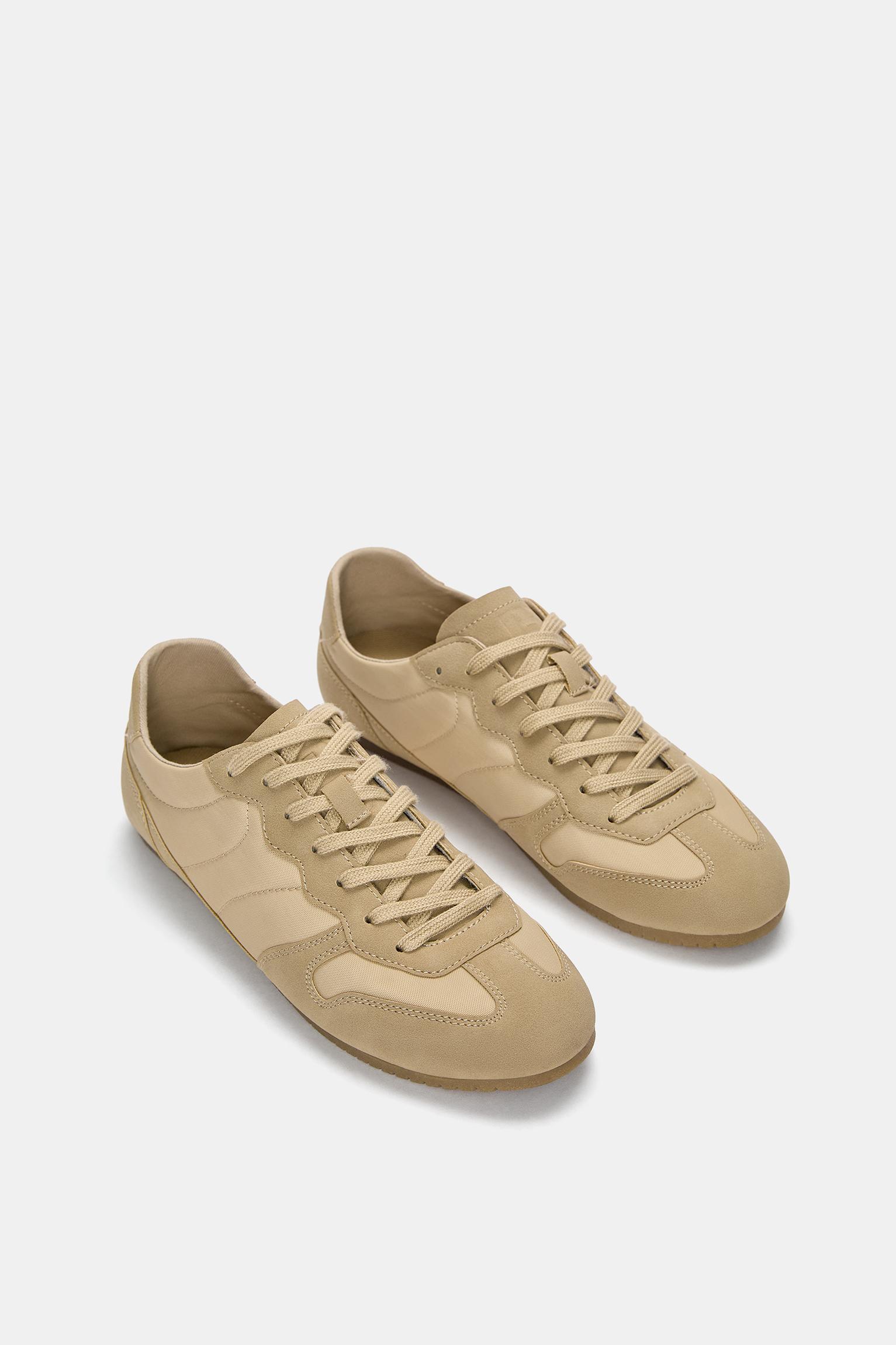 Casual sneakers Product Image