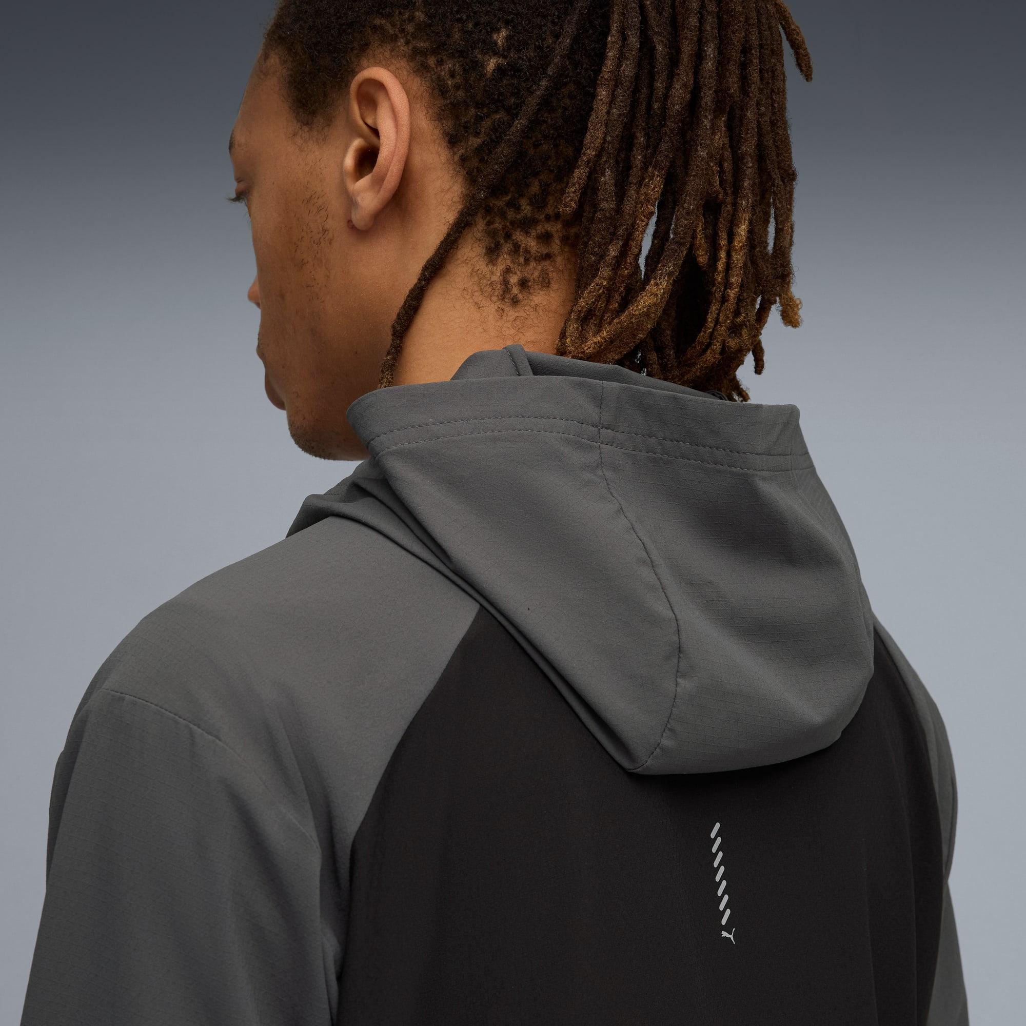 RUN ULTRAWEAVE HOODED JACKET Men Product Image