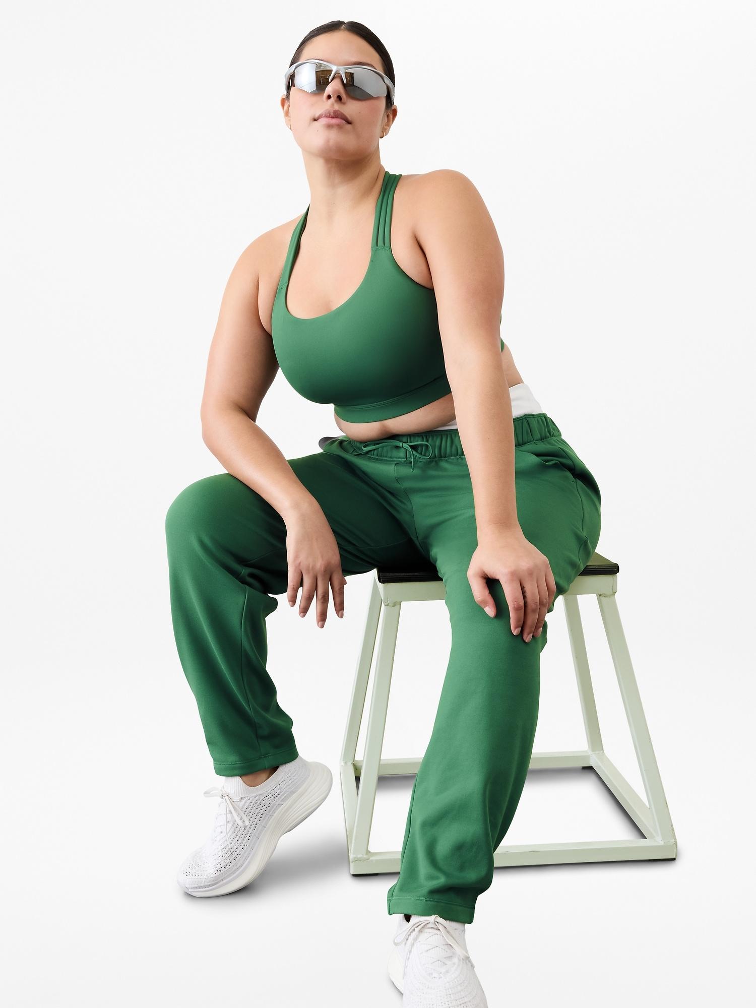 Train Free Sports Bra D-DD Product Image