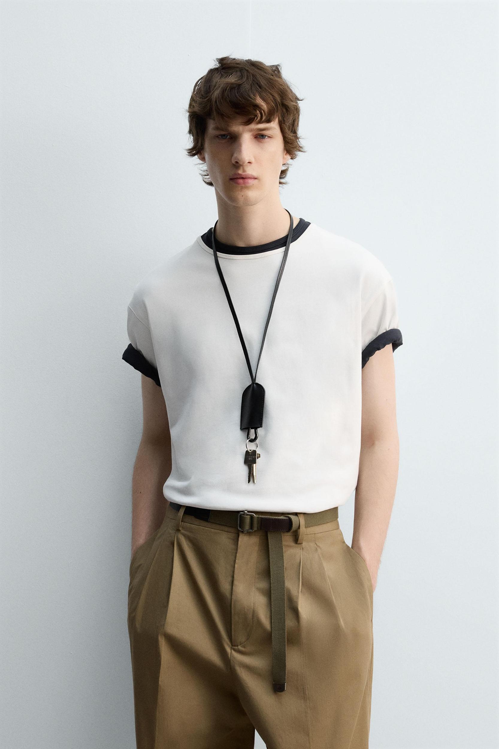 HEAVYWEIGHT TRIM T-SHIRT Product Image