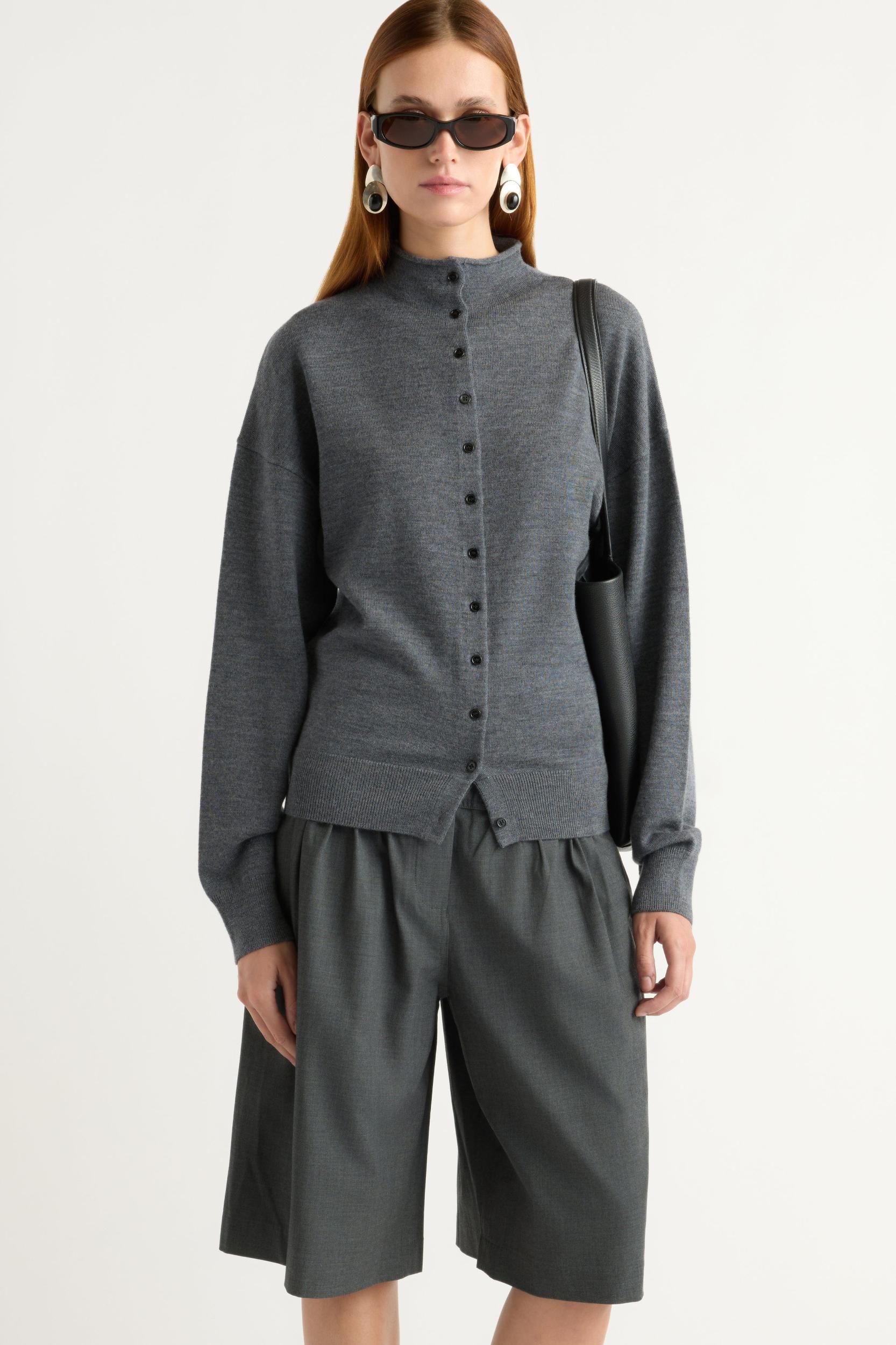 Arlen Suiting Bermuda Short Product Image