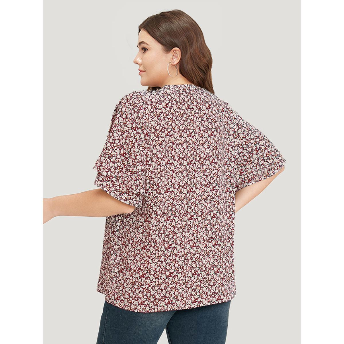 Plus Size Scarlet Ditsy Floral Notched Flutter Sleeve Blouse Women Elegant Short sleeve Notched collar Dailywear Blouses BloomChic 12/L Product Image