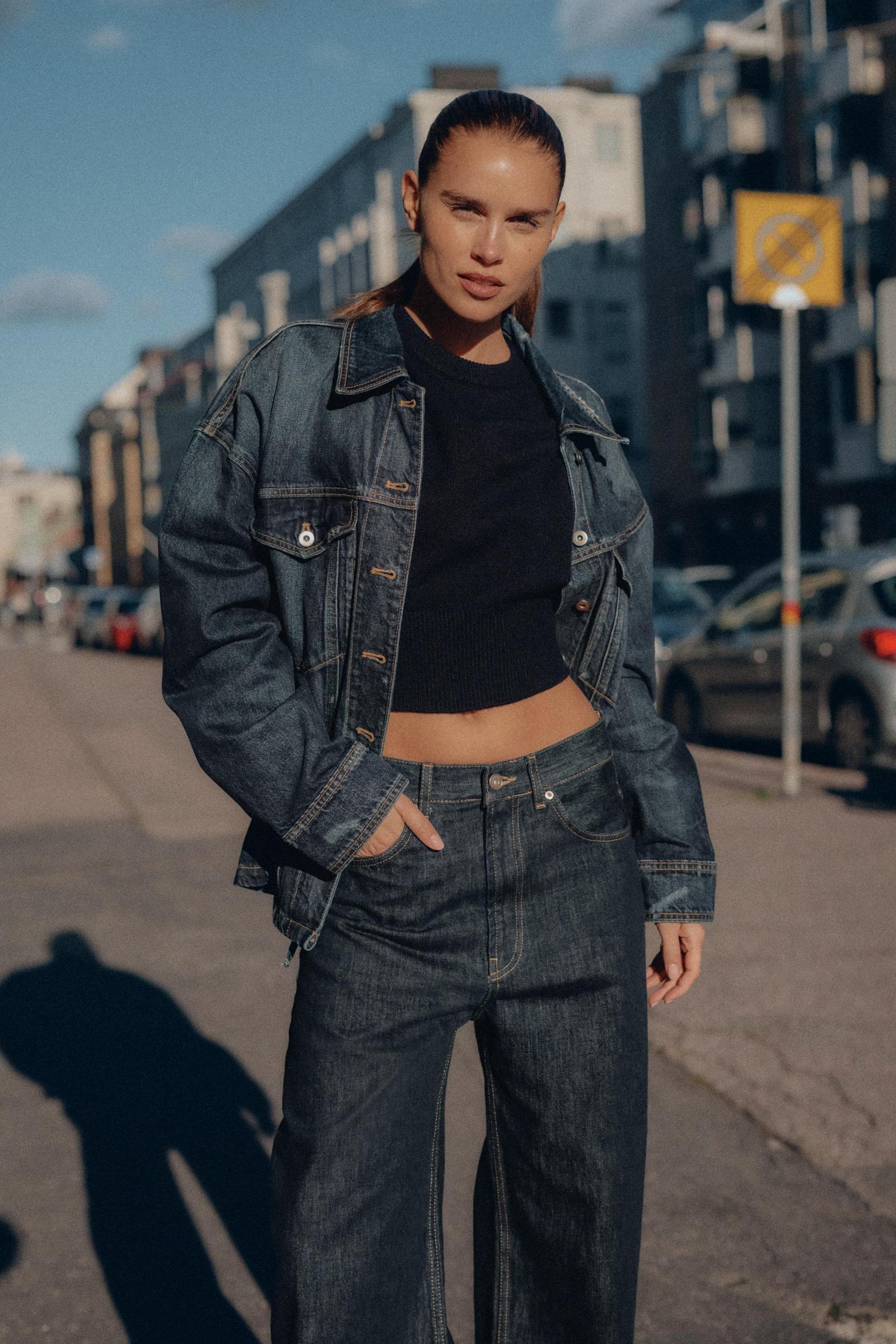 CROPPED BASIC KNIT JUMPER Product Image