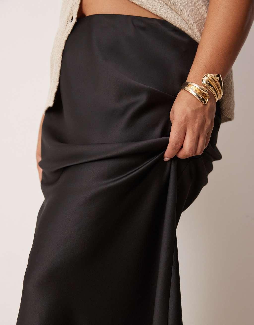 ASOS DESIGN Curve satin bias midi skirt in black Product Image