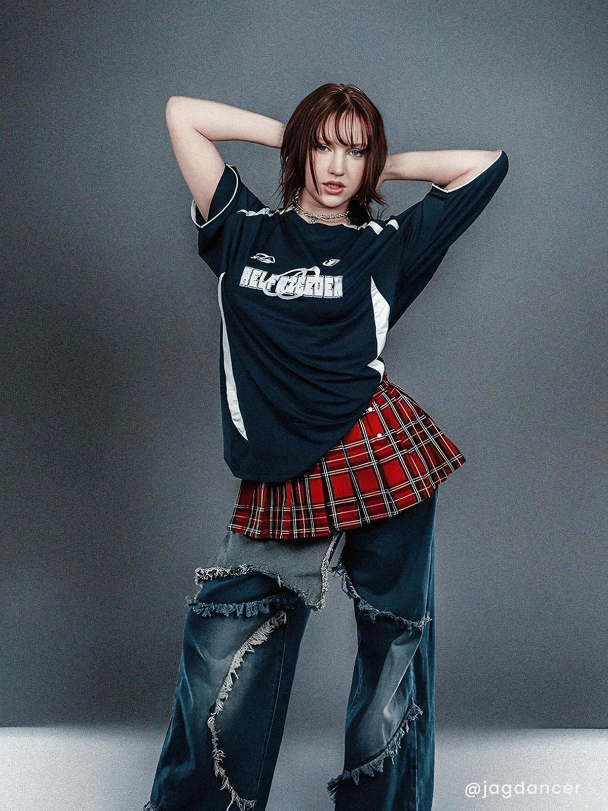 Aelfric Eden Contrast Color Stripe Soccer Jersey Product Image