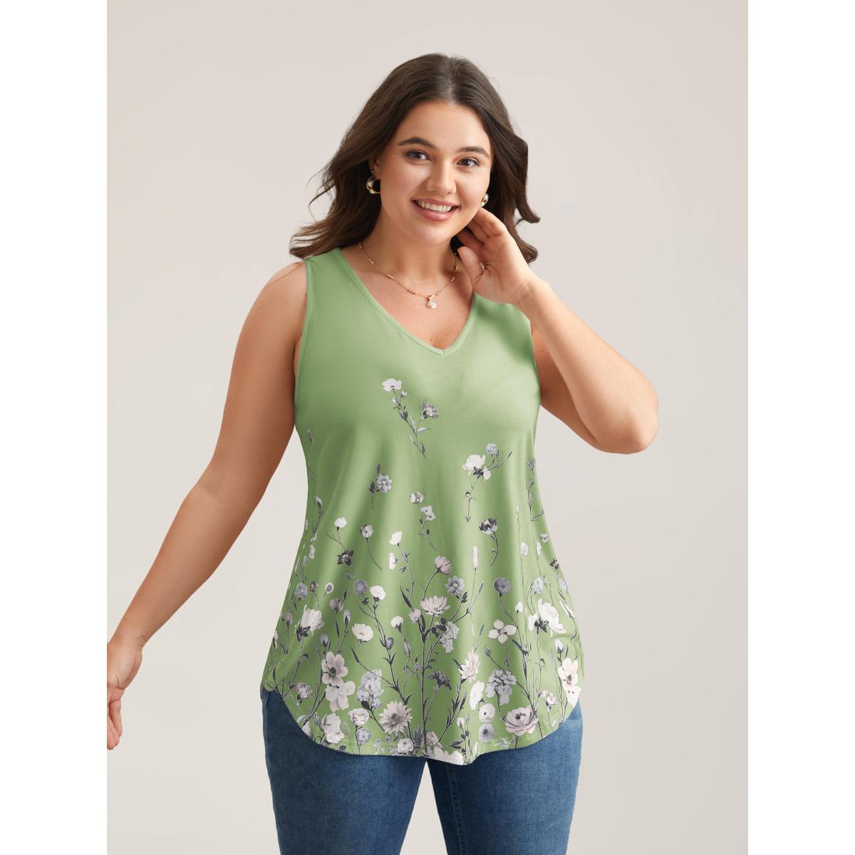 Plus Size Blooming Flowers Print Stretchy Vest Women LightGreen Timeless Non V-neck Elegant Tank Tops Camis BloomChic 10/M Product Image