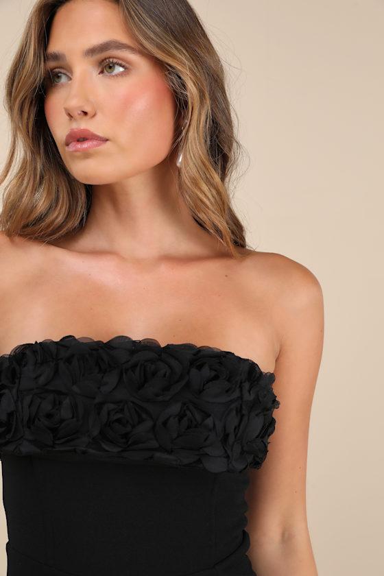 Fiore Black 3D Rosette Strapless Maxi Dress Product Image